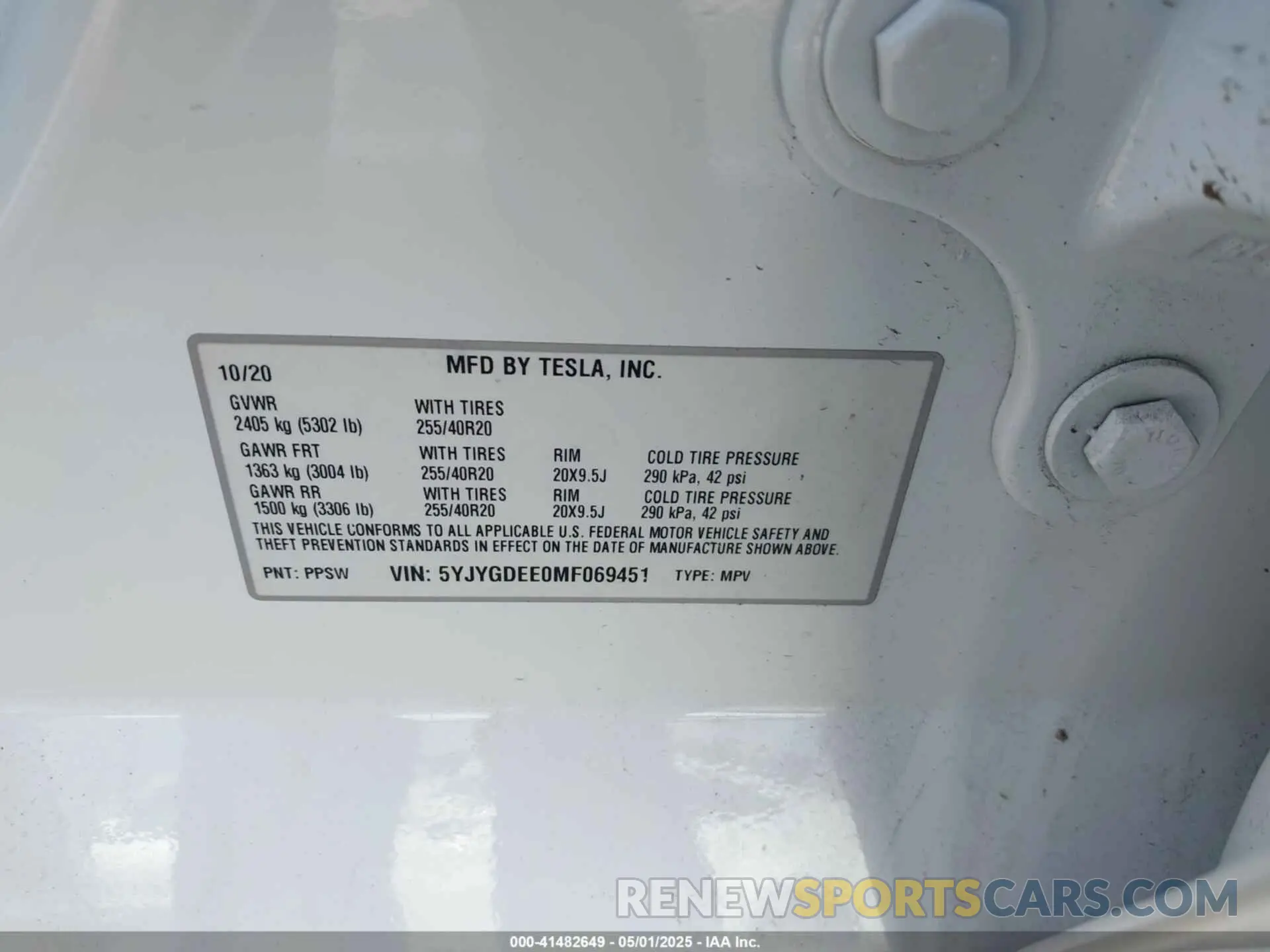 9 Photograph of a damaged car 5YJYGDEE0MF069451 TESLA MODEL Y 2021