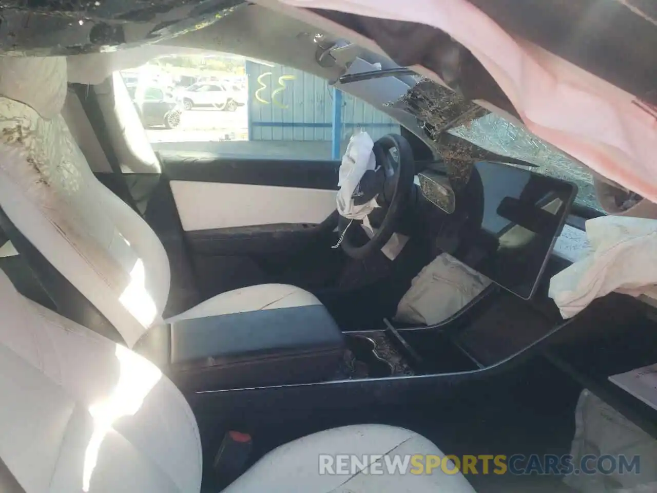 5 Photograph of a damaged car 5YJYGDEE0MF069630 TESLA MODEL Y 2021