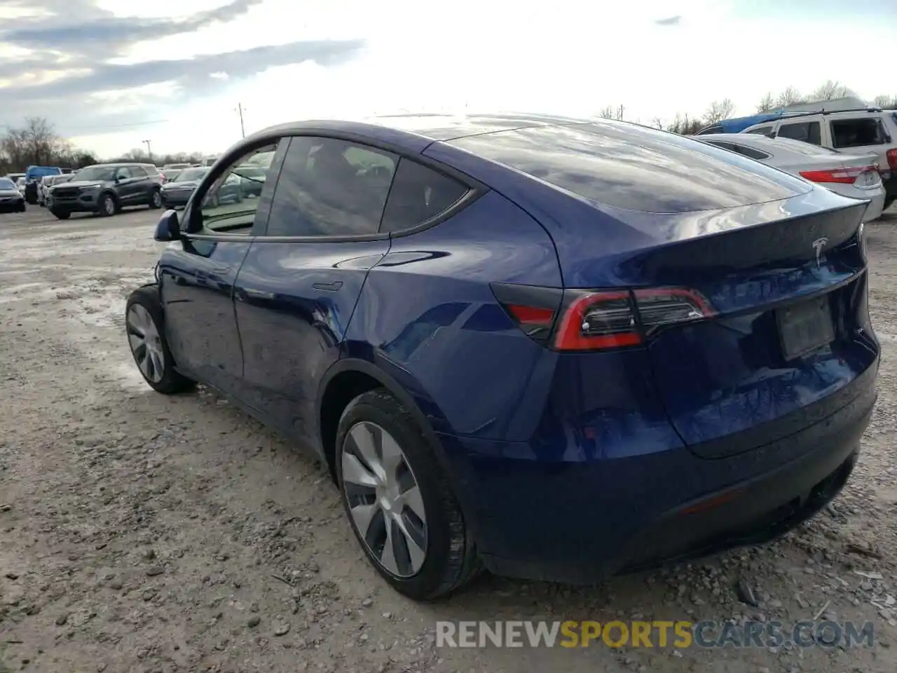 2 Photograph of a damaged car 5YJYGDEE0MF077484 TESLA MODEL Y 2021