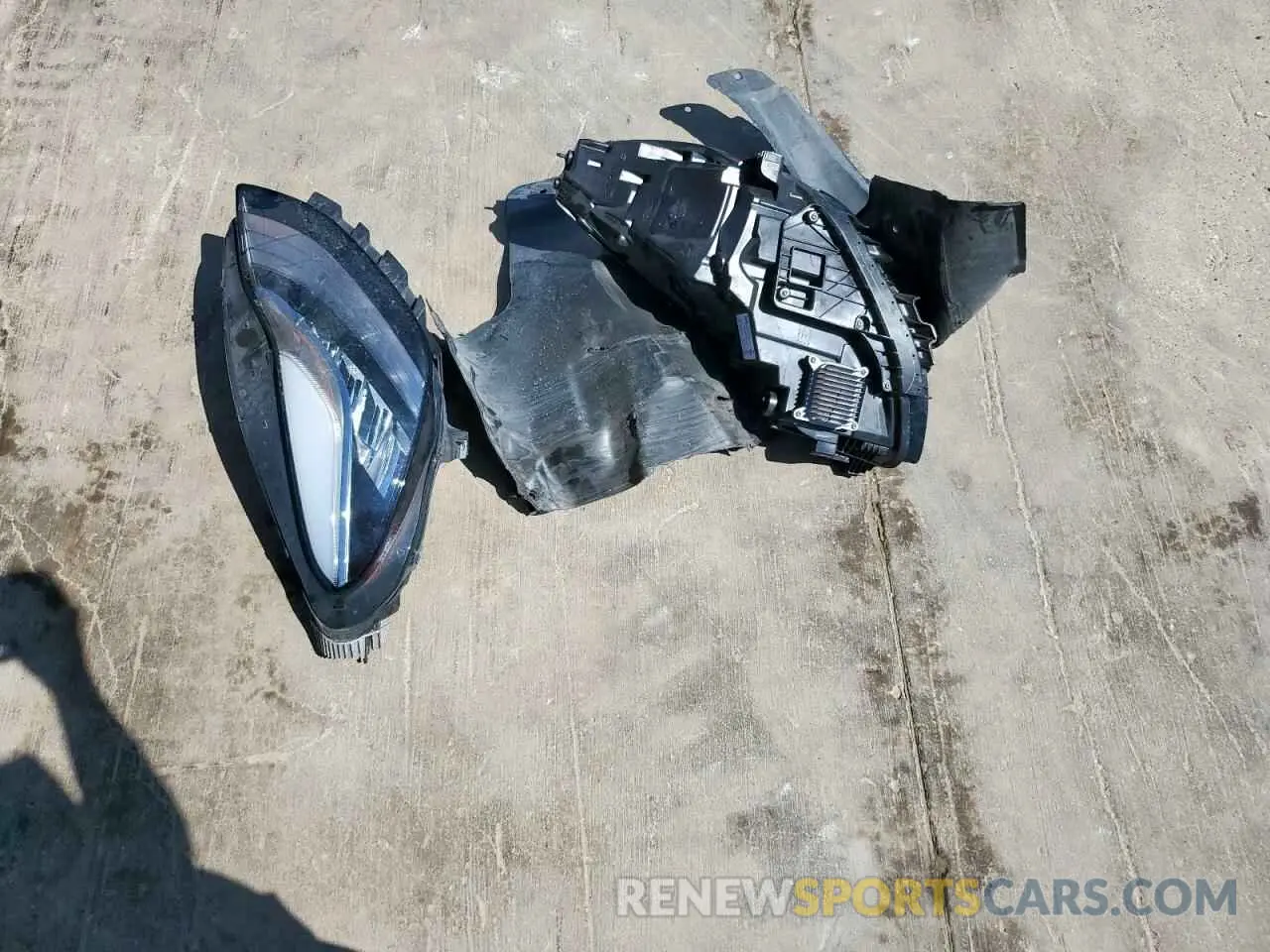 12 Photograph of a damaged car 5YJYGDEE0MF079865 TESLA MODEL Y 2021