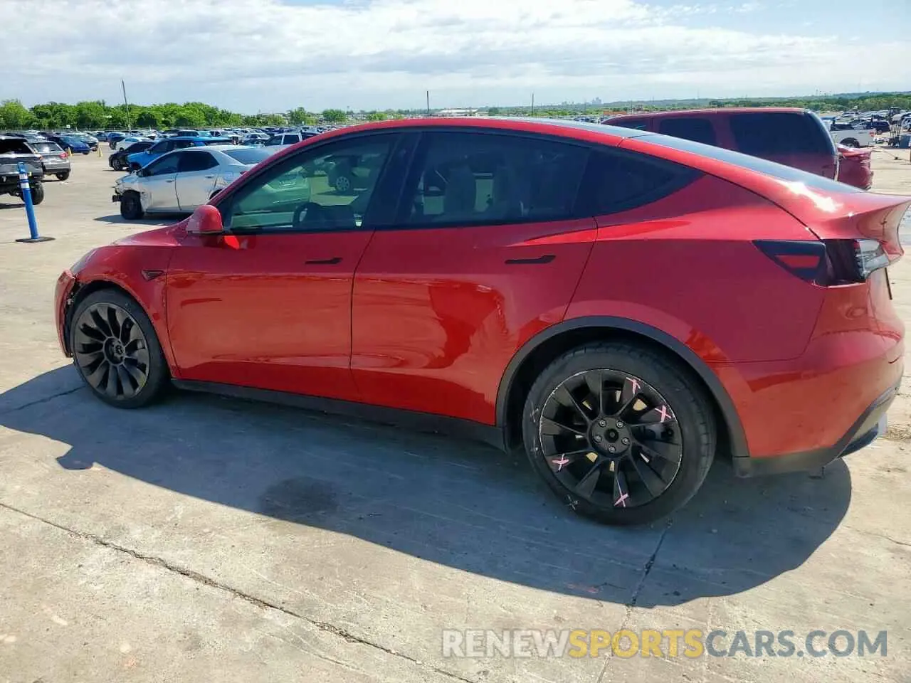 2 Photograph of a damaged car 5YJYGDEE0MF079865 TESLA MODEL Y 2021