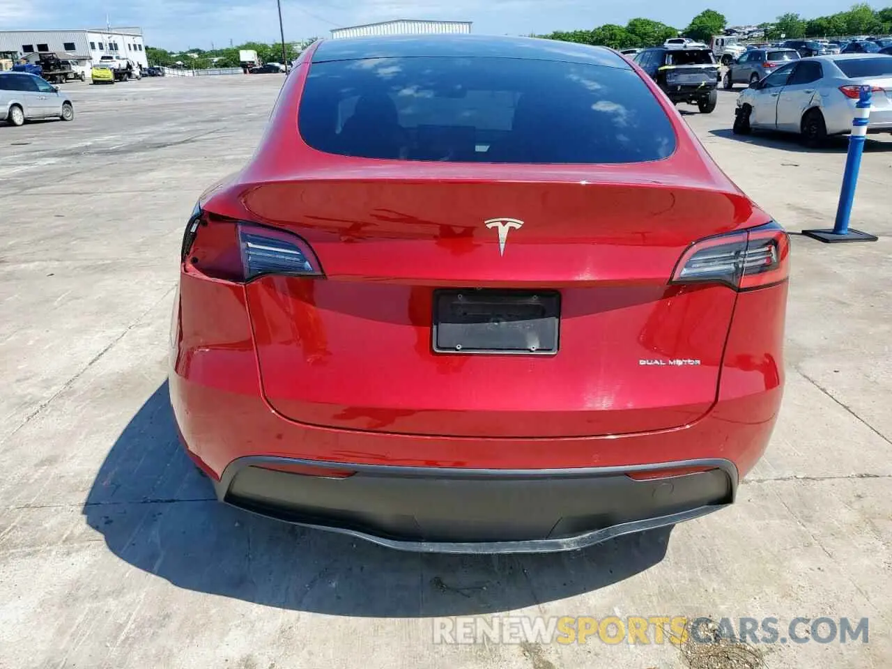 6 Photograph of a damaged car 5YJYGDEE0MF079865 TESLA MODEL Y 2021