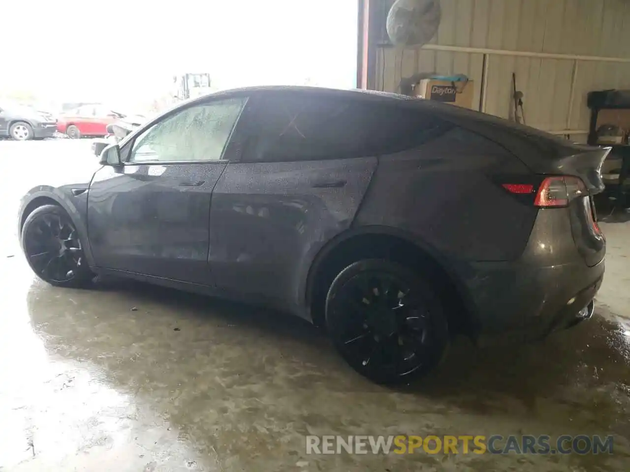 2 Photograph of a damaged car 5YJYGDEE0MF080286 TESLA MODEL Y 2021