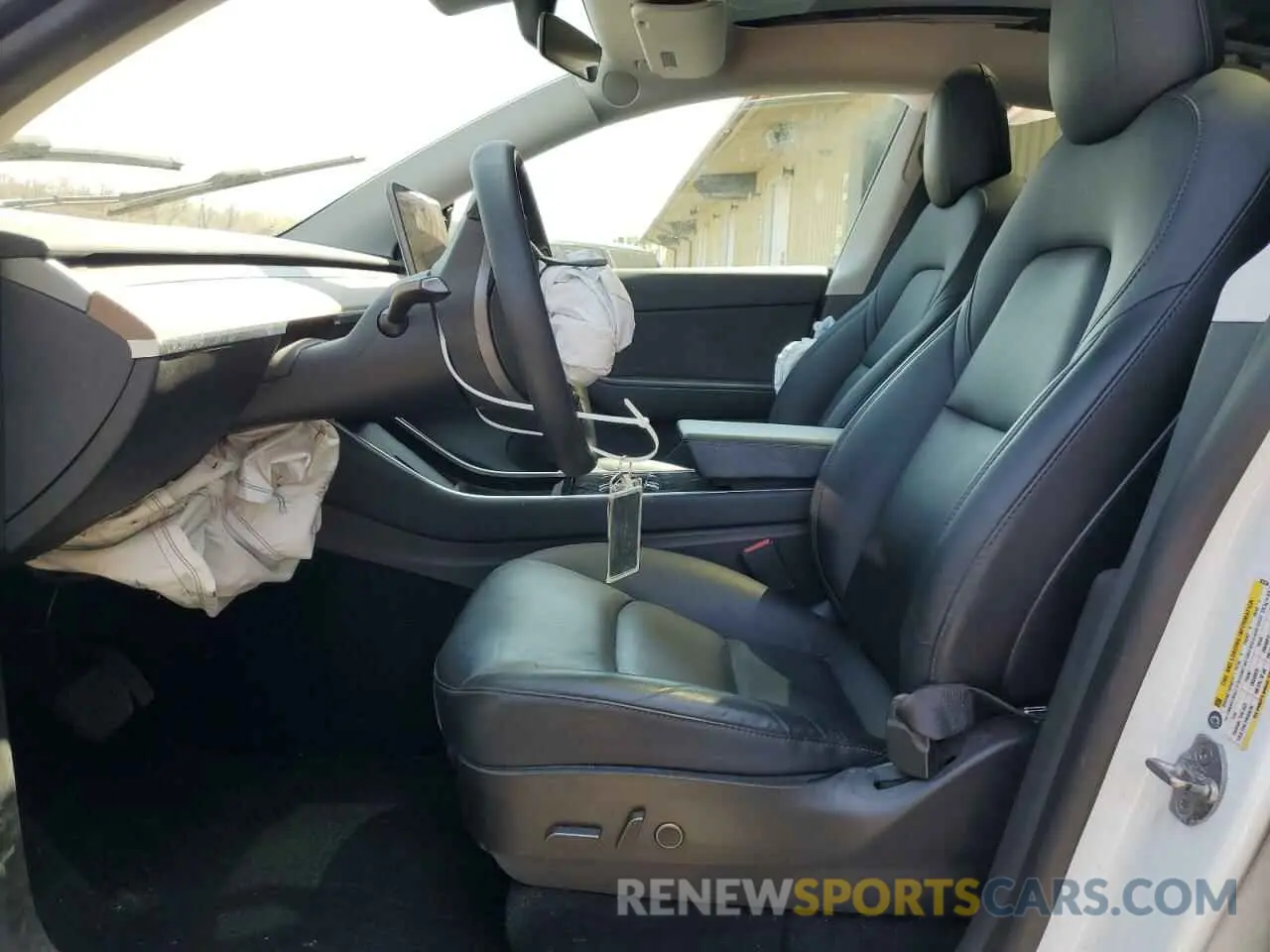 7 Photograph of a damaged car 5YJYGDEE0MF083558 TESLA MODEL Y 2021