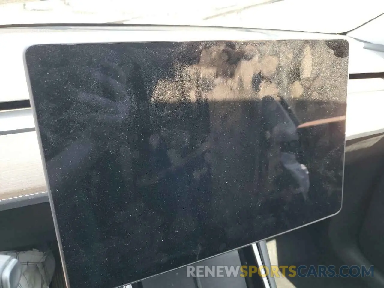 9 Photograph of a damaged car 5YJYGDEE0MF083558 TESLA MODEL Y 2021