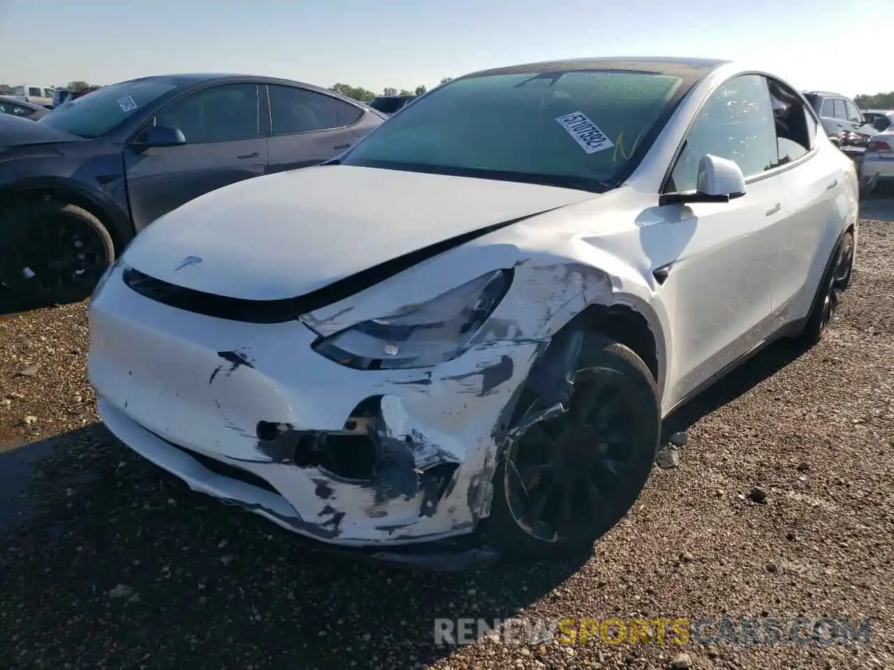 2 Photograph of a damaged car 5YJYGDEE0MF084435 TESLA MODEL Y 2021