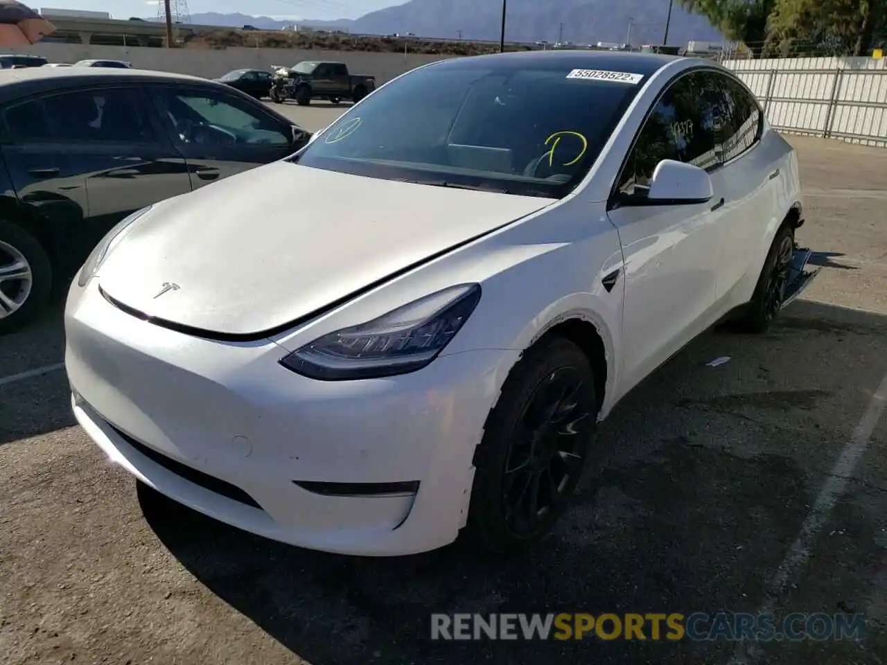 2 Photograph of a damaged car 5YJYGDEE0MF090638 TESLA MODEL Y 2021