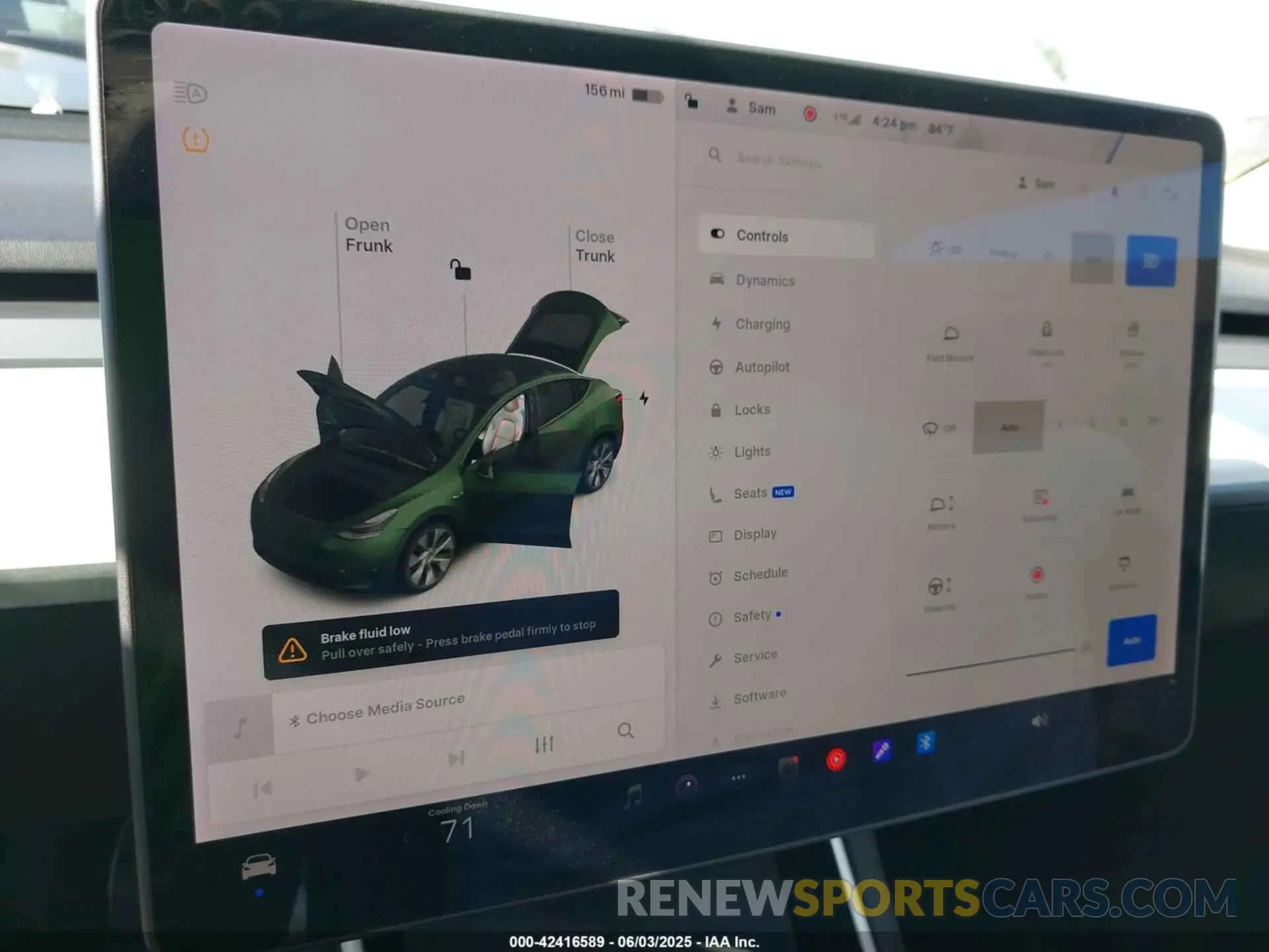 17 Photograph of a damaged car 5YJYGDEE0MF093409 TESLA MODEL Y 2021