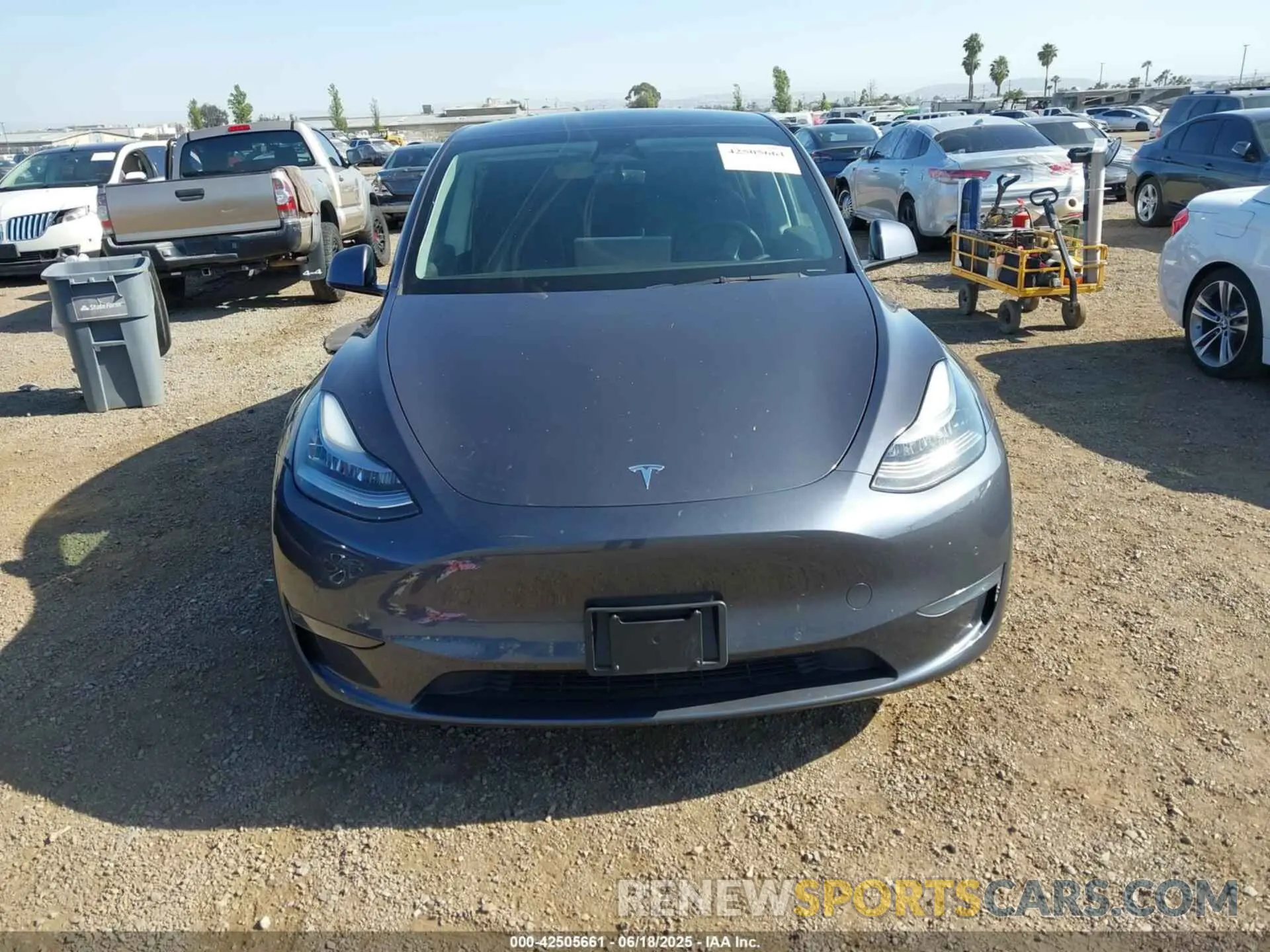 12 Photograph of a damaged car 5YJYGDEE0MF098108 TESLA MODEL Y 2021