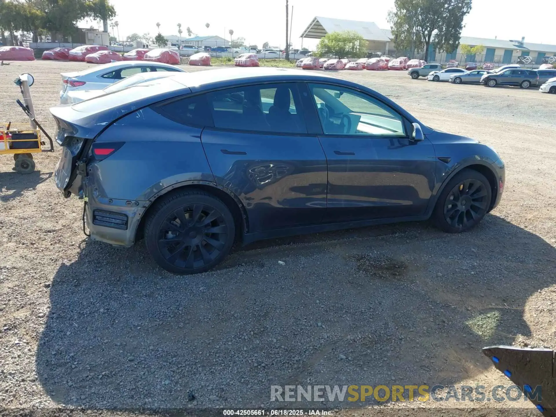 13 Photograph of a damaged car 5YJYGDEE0MF098108 TESLA MODEL Y 2021