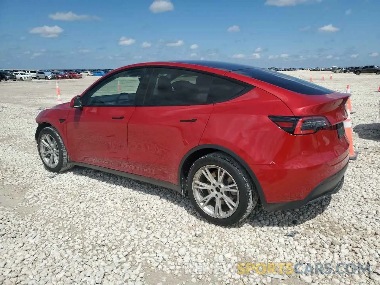 2 Photograph of a damaged car 5YJYGDEE0MF099274 TESLA MODEL Y 2021