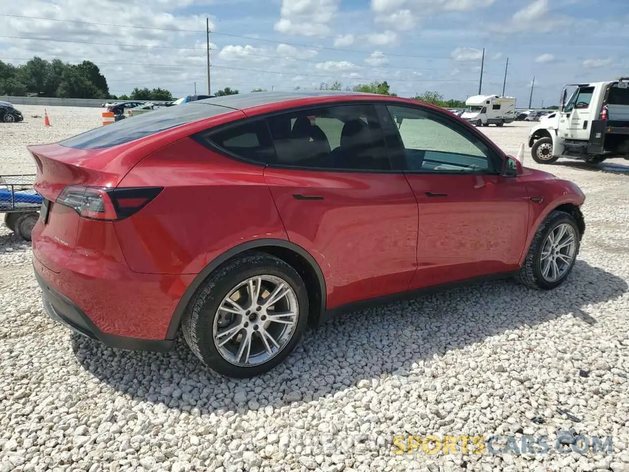 3 Photograph of a damaged car 5YJYGDEE0MF099274 TESLA MODEL Y 2021