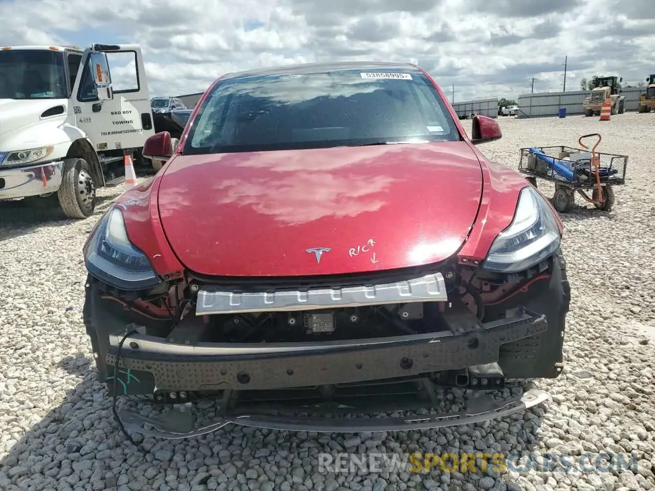 5 Photograph of a damaged car 5YJYGDEE0MF099274 TESLA MODEL Y 2021