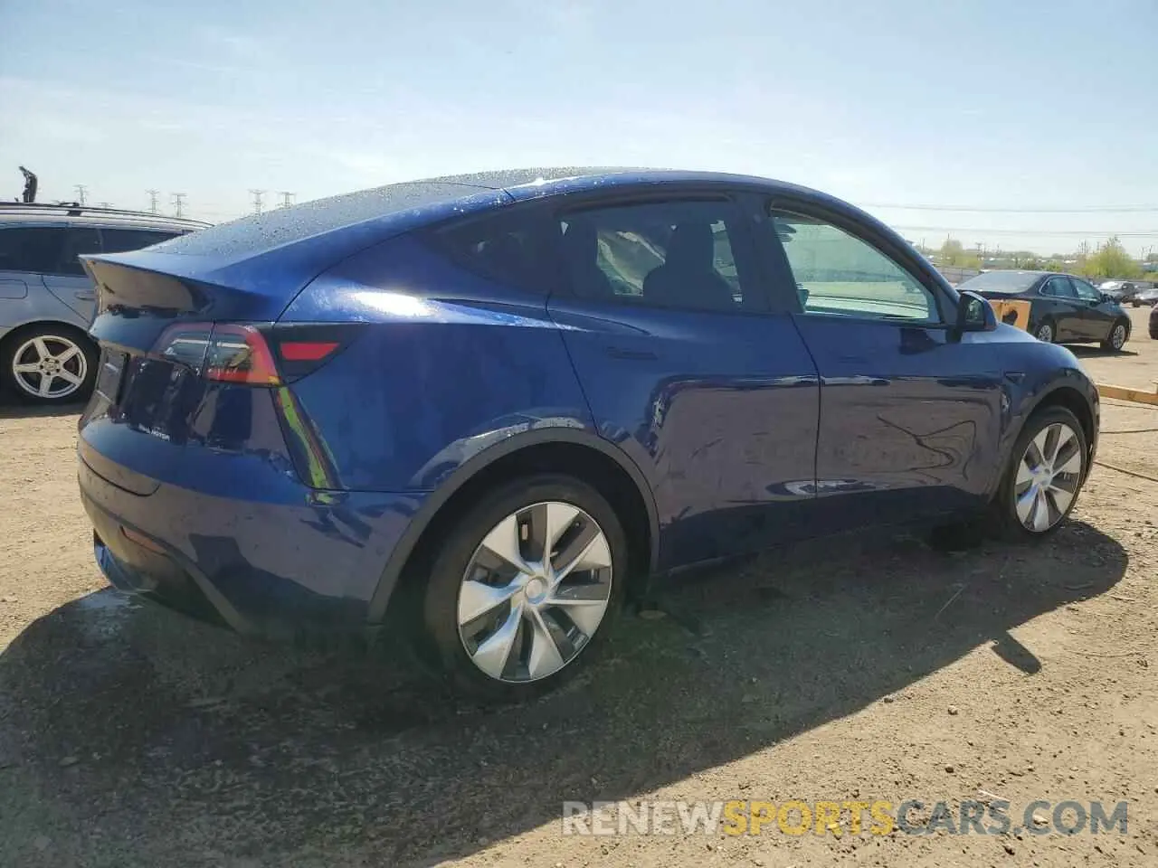 3 Photograph of a damaged car 5YJYGDEE0MF099467 TESLA MODEL Y 2021