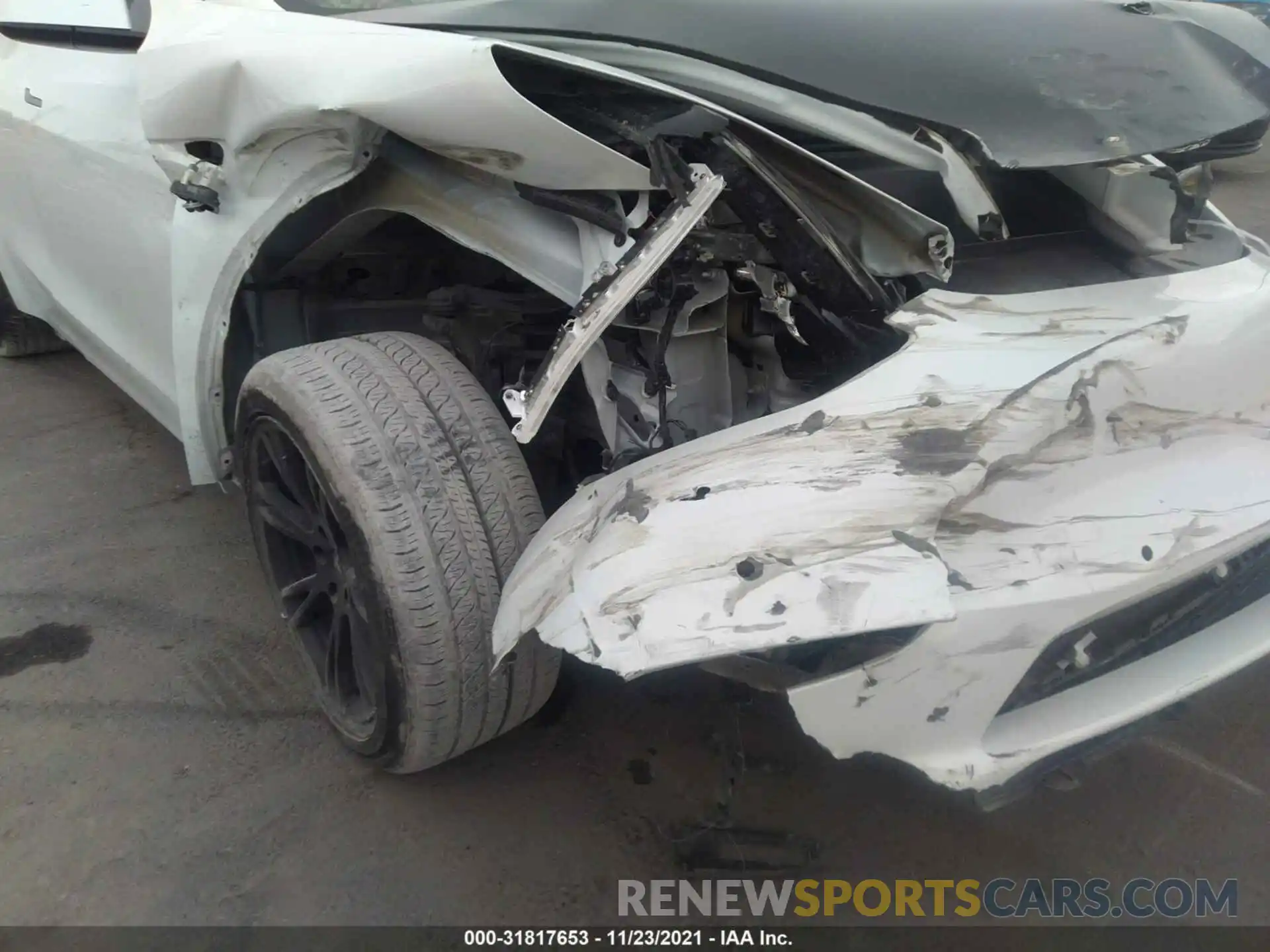 6 Photograph of a damaged car 5YJYGDEE0MF100732 TESLA MODEL Y 2021