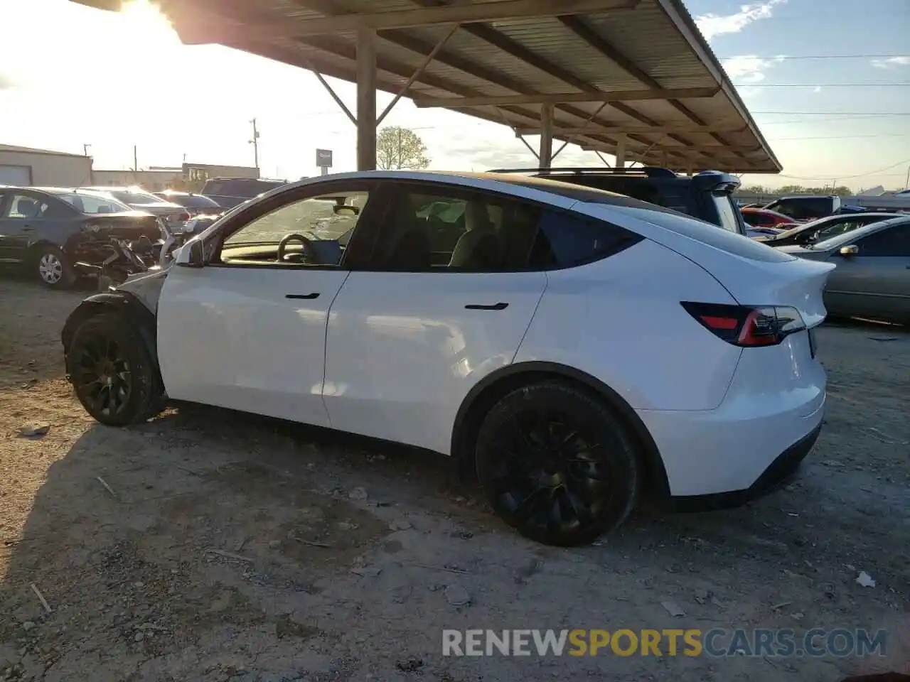 2 Photograph of a damaged car 5YJYGDEE0MF119149 TESLA MODEL Y 2021