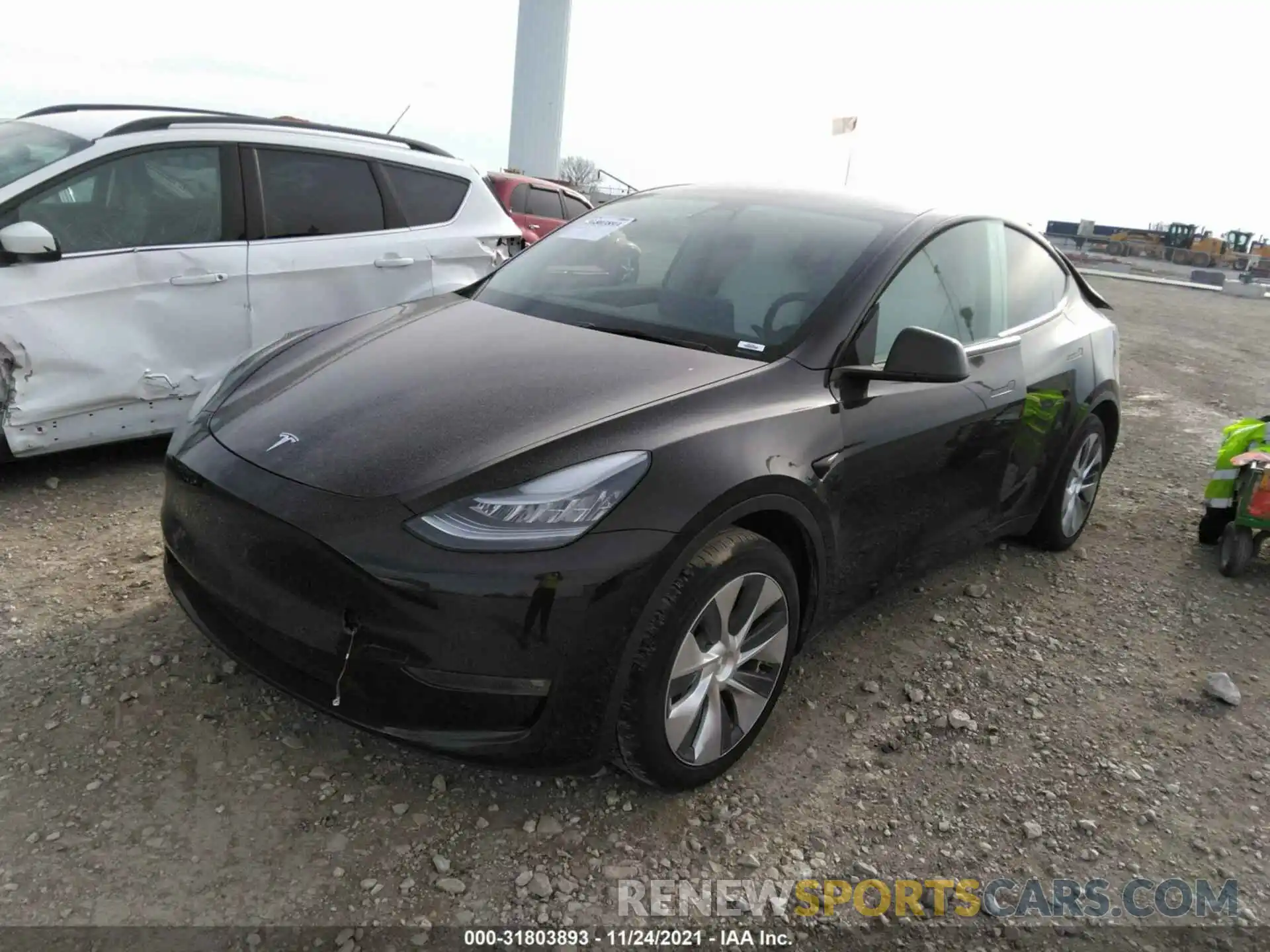 2 Photograph of a damaged car 5YJYGDEE0MF124027 TESLA MODEL Y 2021