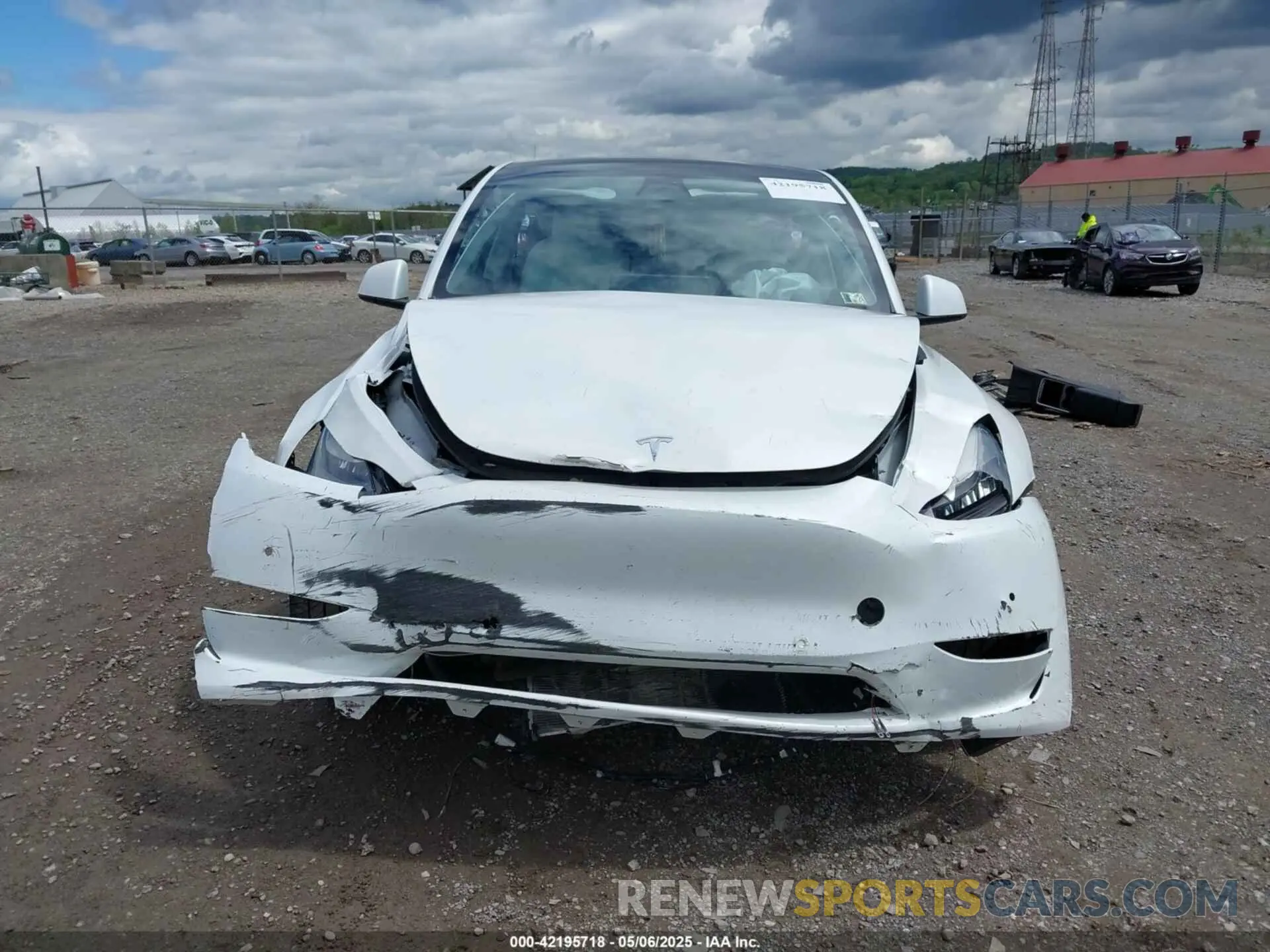 13 Photograph of a damaged car 5YJYGDEE0MF144777 TESLA MODEL Y 2021