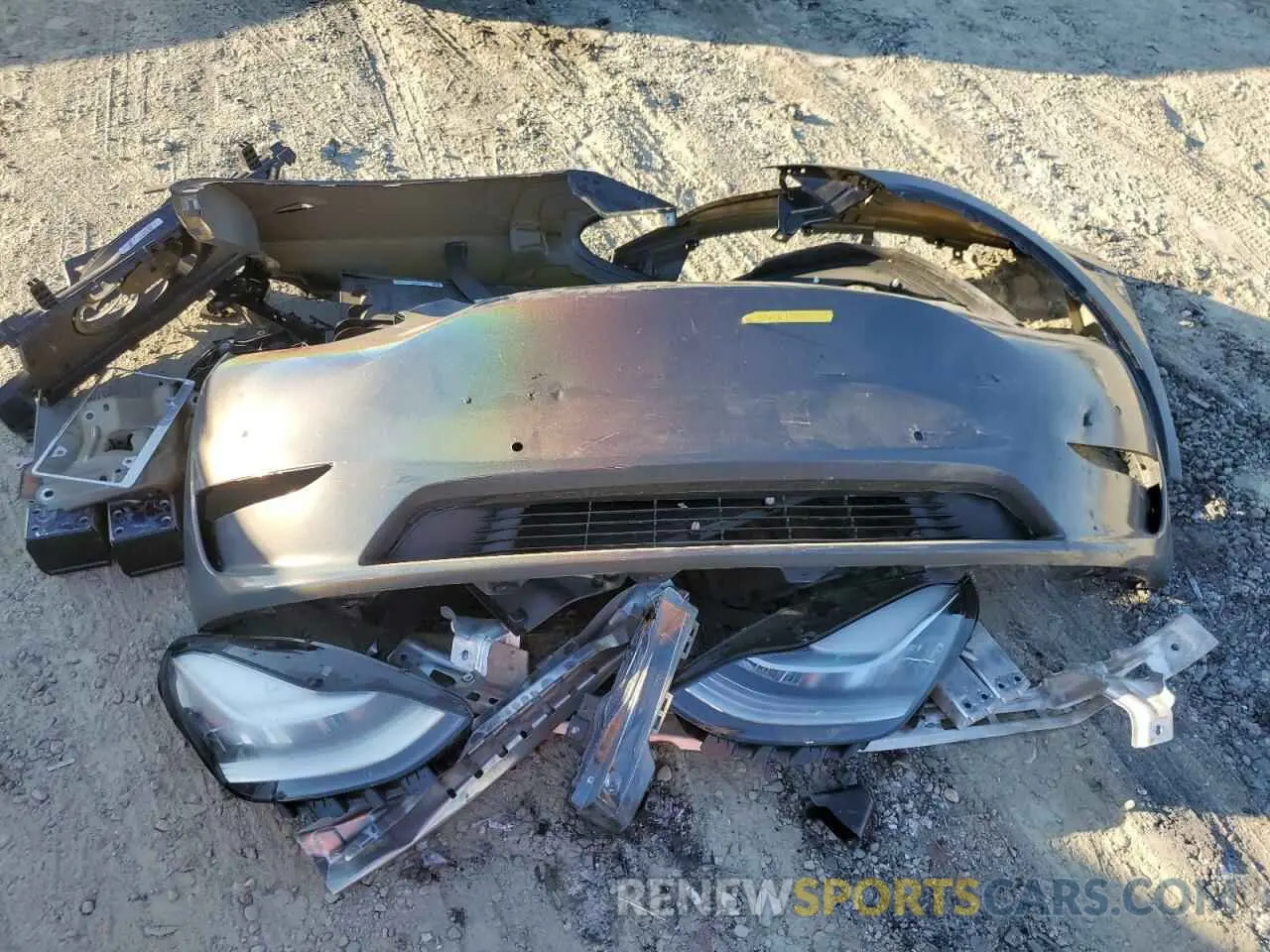 13 Photograph of a damaged car 5YJYGDEE0MF174328 TESLA MODEL Y 2021