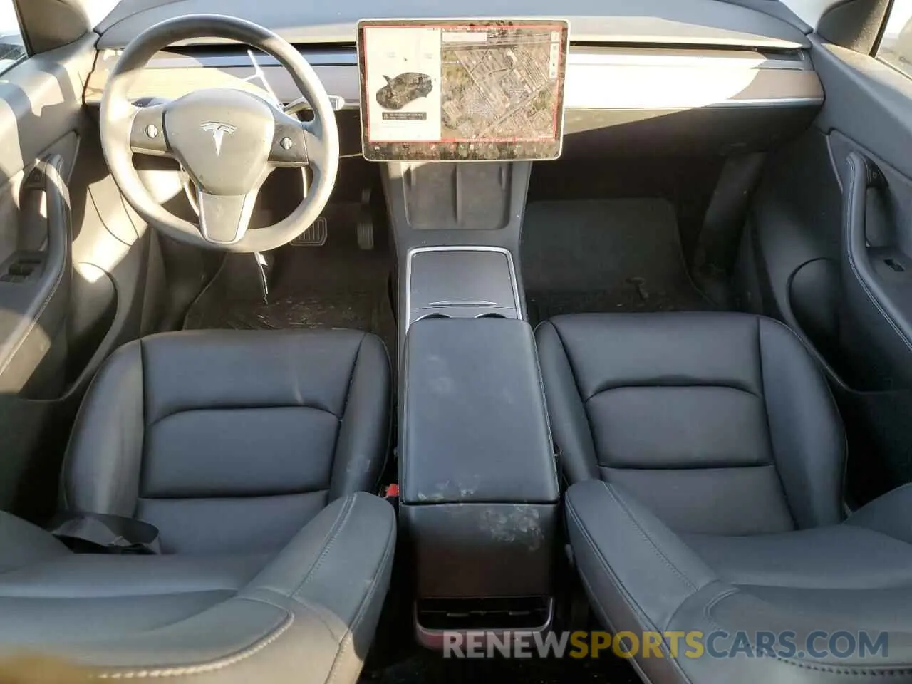 8 Photograph of a damaged car 5YJYGDEE0MF174328 TESLA MODEL Y 2021