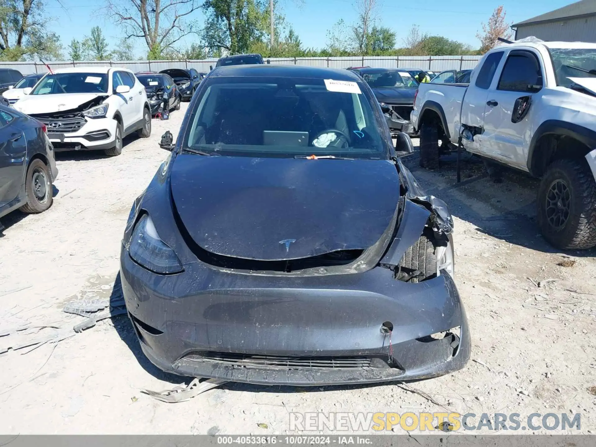 13 Photograph of a damaged car 5YJYGDEE0MF191243 TESLA MODEL Y 2021