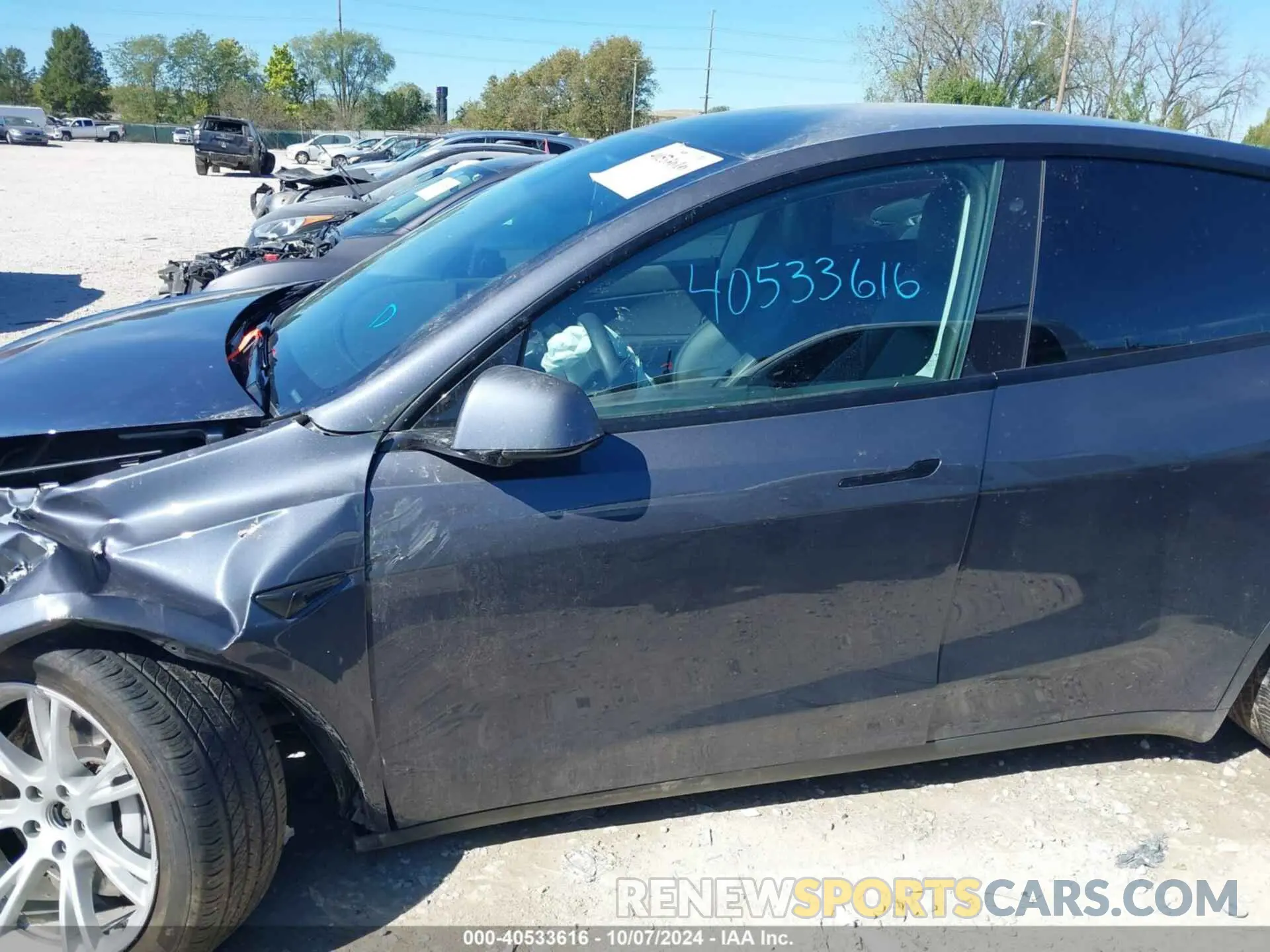 15 Photograph of a damaged car 5YJYGDEE0MF191243 TESLA MODEL Y 2021