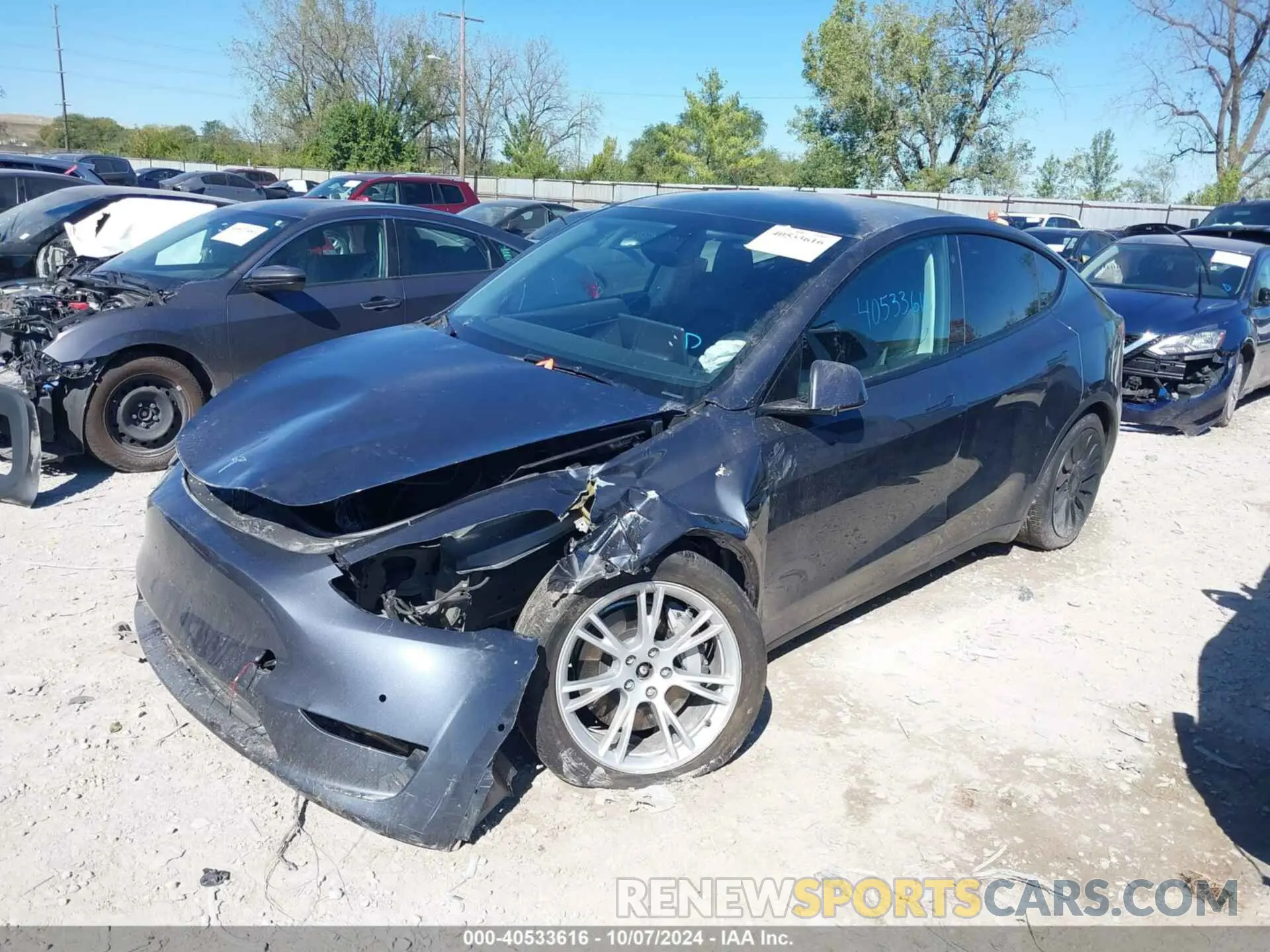 2 Photograph of a damaged car 5YJYGDEE0MF191243 TESLA MODEL Y 2021