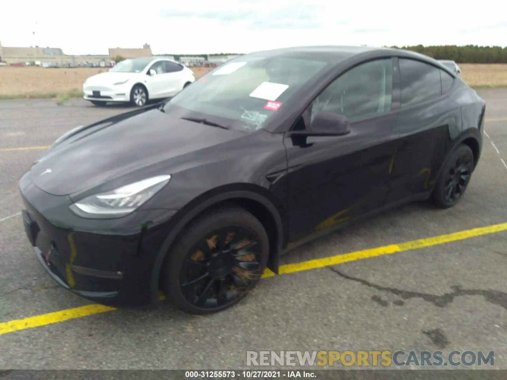 2 Photograph of a damaged car 5YJYGDEE0MF199049 TESLA MODEL Y 2021