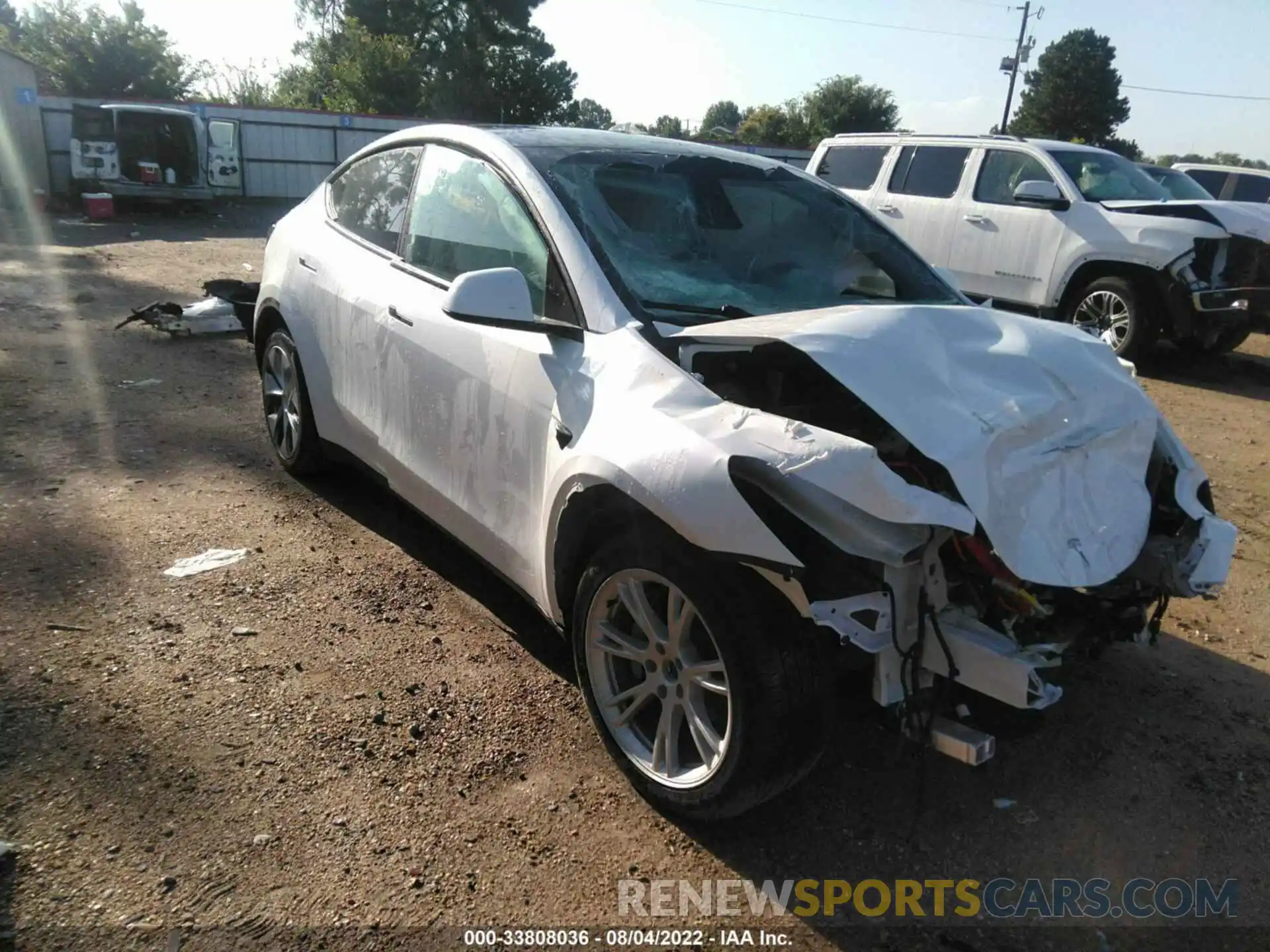 1 Photograph of a damaged car 5YJYGDEE0MF202452 TESLA MODEL Y 2021