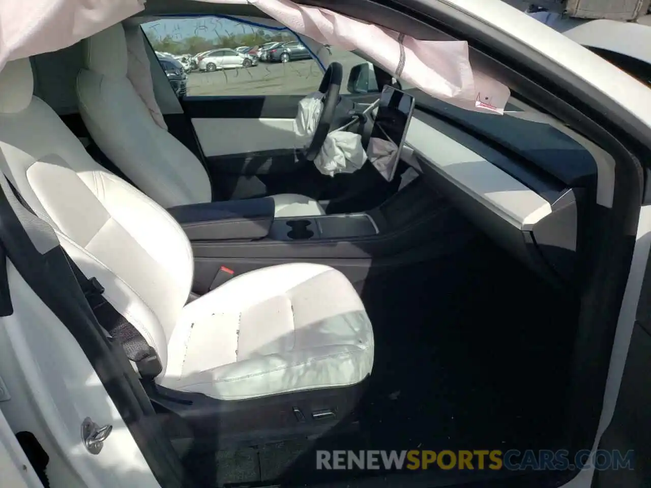 5 Photograph of a damaged car 5YJYGDEE0MF203147 TESLA MODEL Y 2021