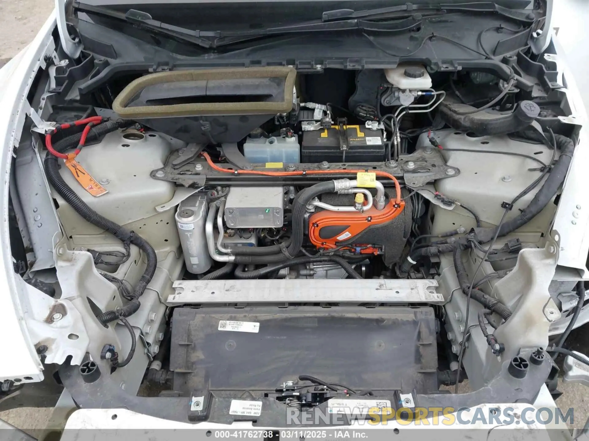 10 Photograph of a damaged car 5YJYGDEE0MF209045 TESLA MODEL Y 2021