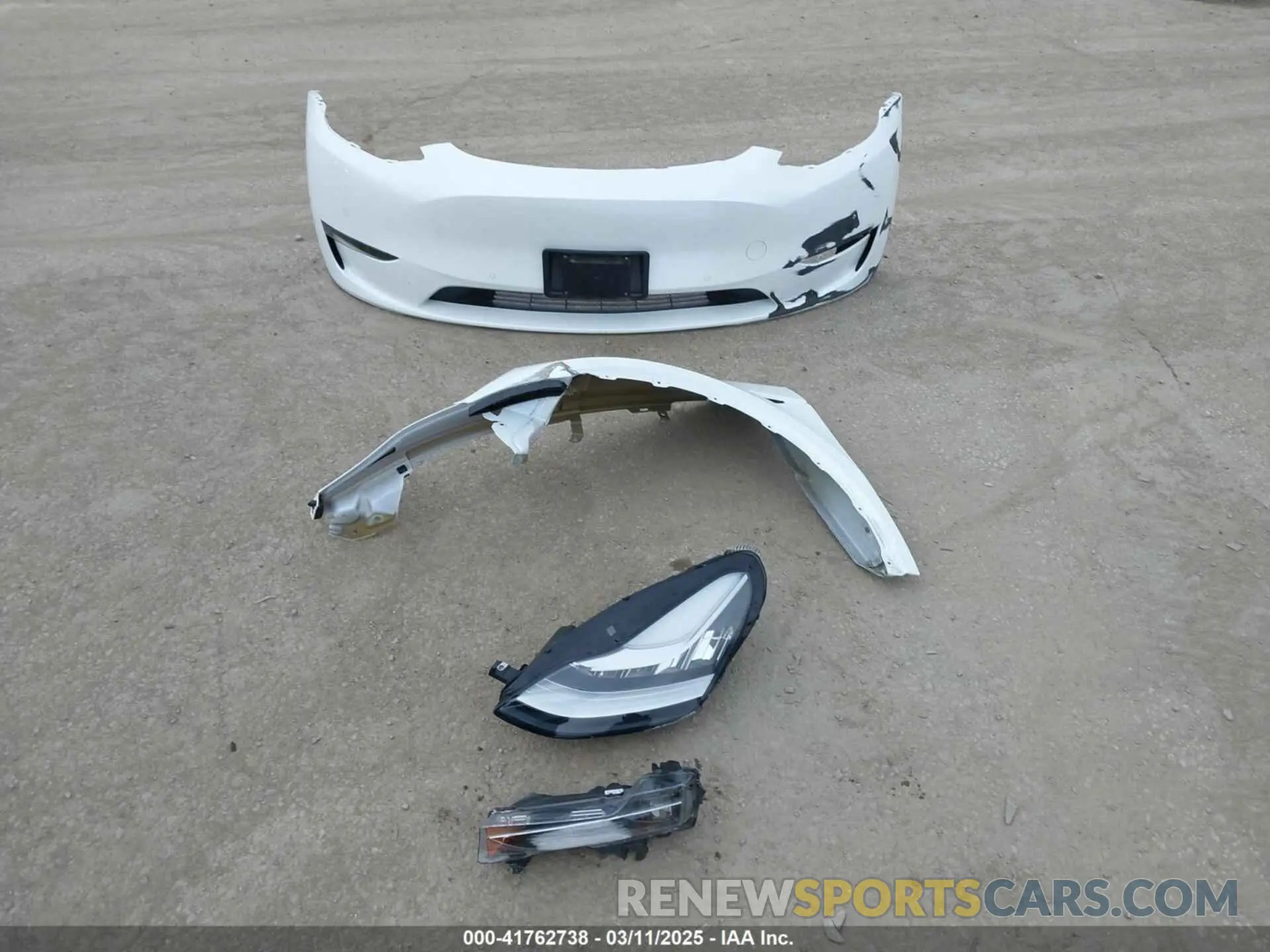 12 Photograph of a damaged car 5YJYGDEE0MF209045 TESLA MODEL Y 2021