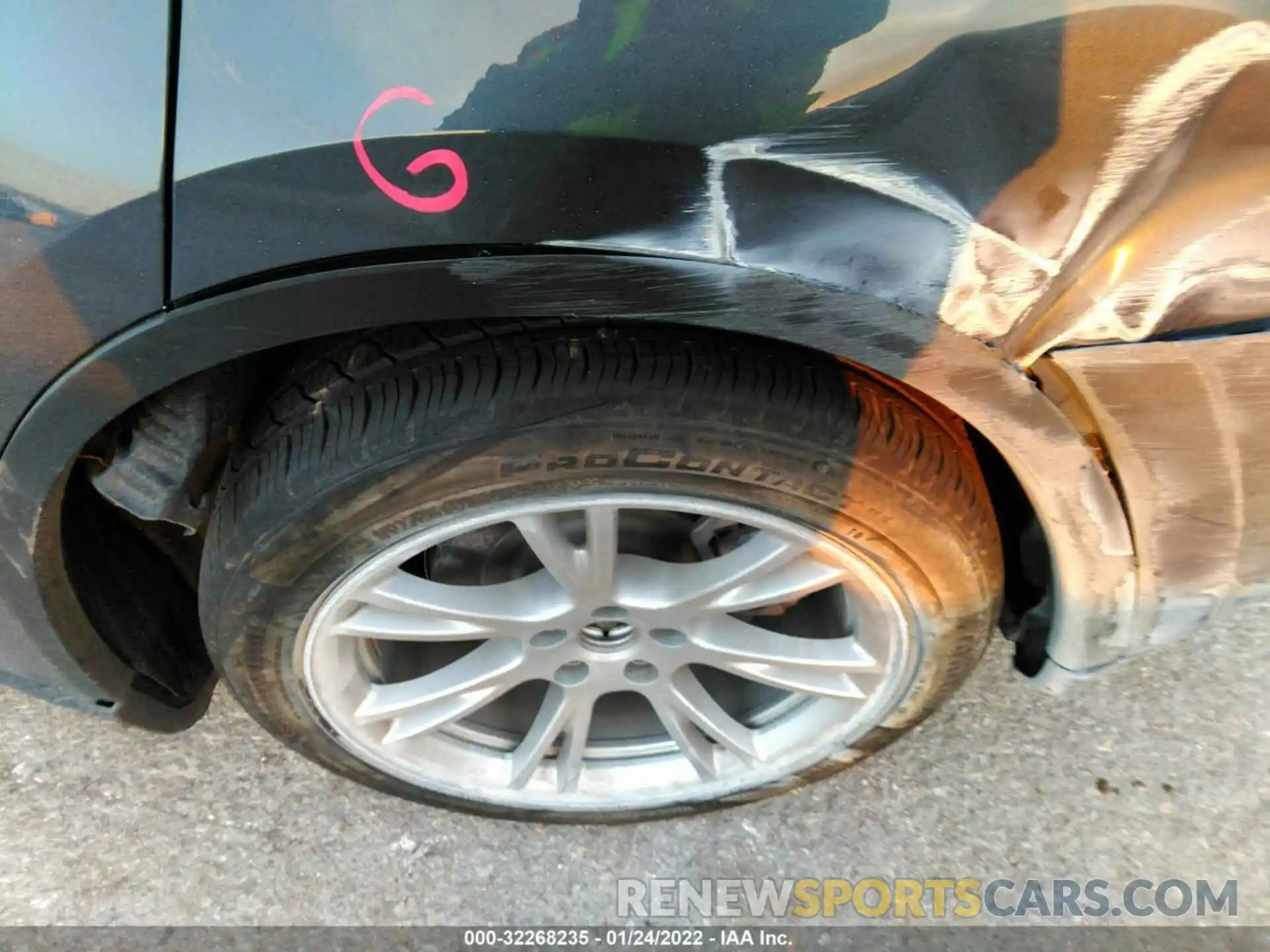 13 Photograph of a damaged car 5YJYGDEE0MF209076 TESLA MODEL Y 2021