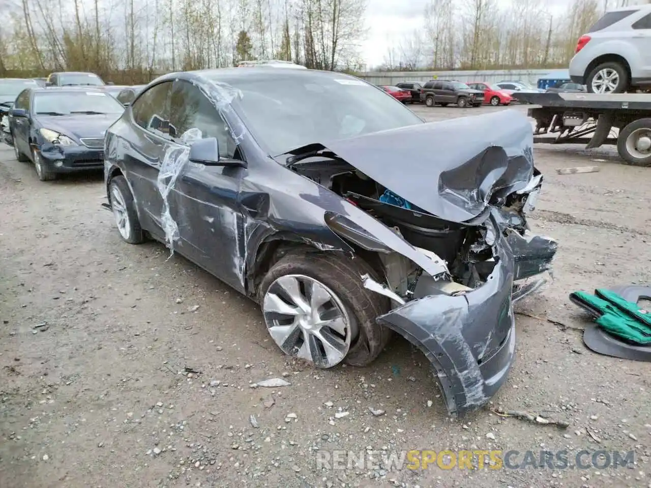 1 Photograph of a damaged car 5YJYGDEE0MF213340 TESLA MODEL Y 2021