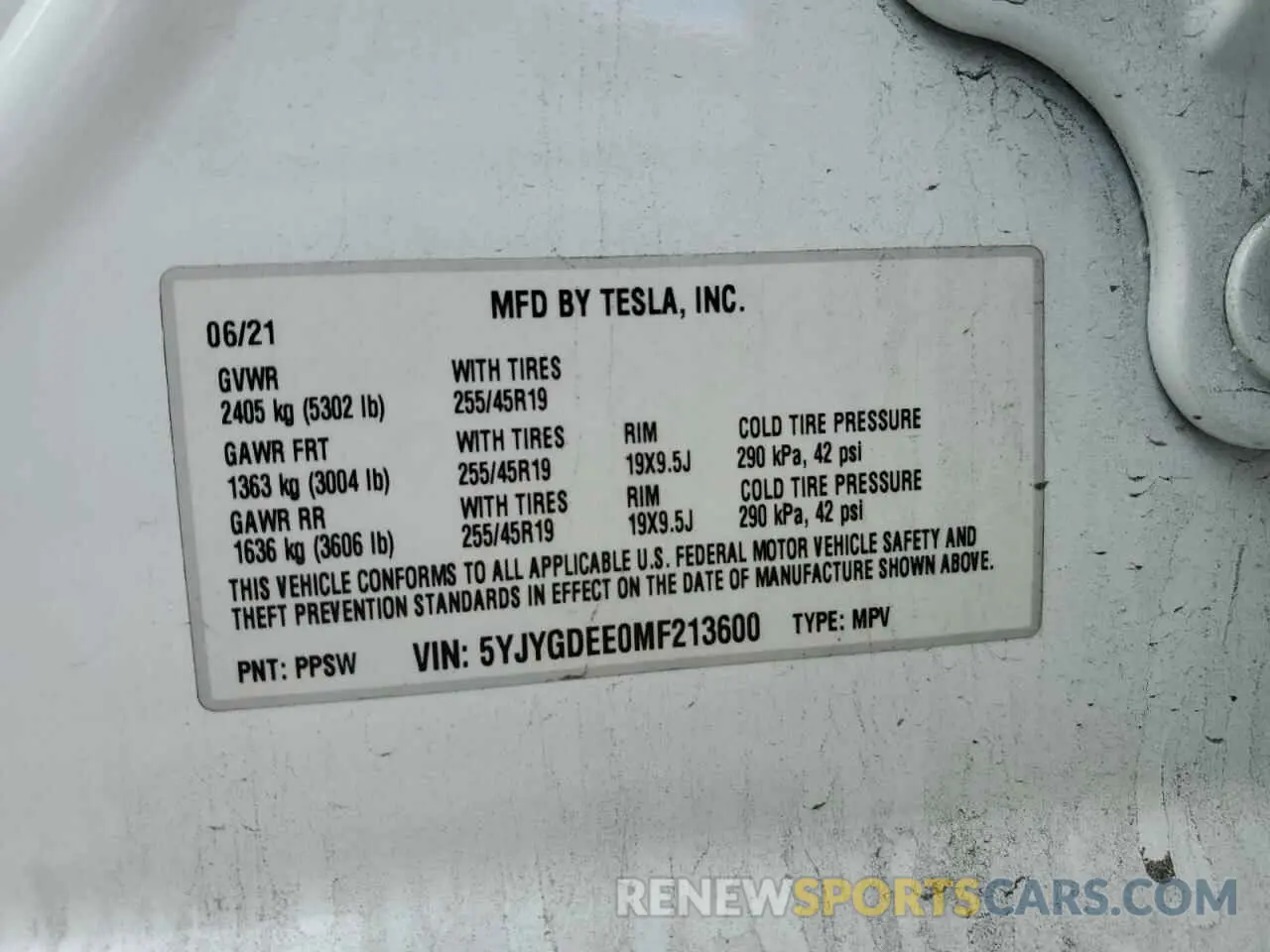 14 Photograph of a damaged car 5YJYGDEE0MF213600 TESLA MODEL Y 2021