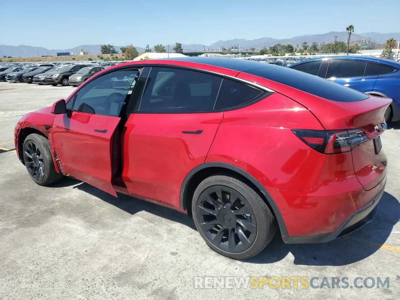 2 Photograph of a damaged car 5YJYGDEE0MF217761 TESLA MODEL Y 2021