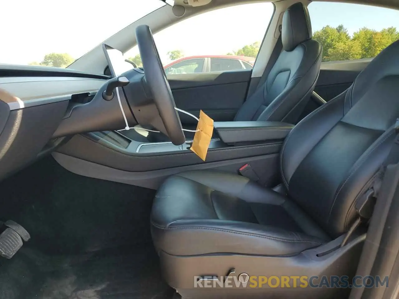 7 Photograph of a damaged car 5YJYGDEE0MF243468 TESLA MODEL Y 2021