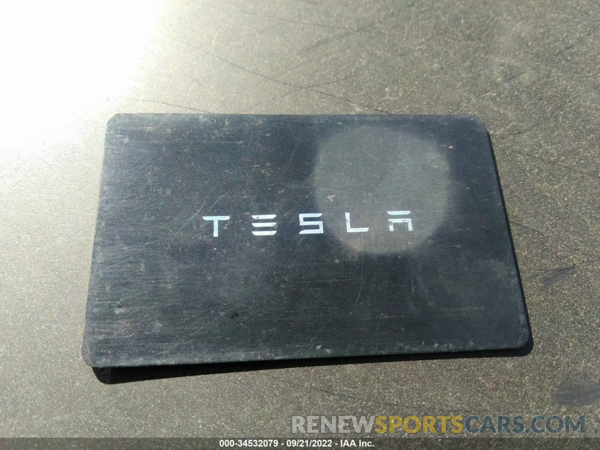 11 Photograph of a damaged car 5YJYGDEE0MF250887 TESLA MODEL Y 2021