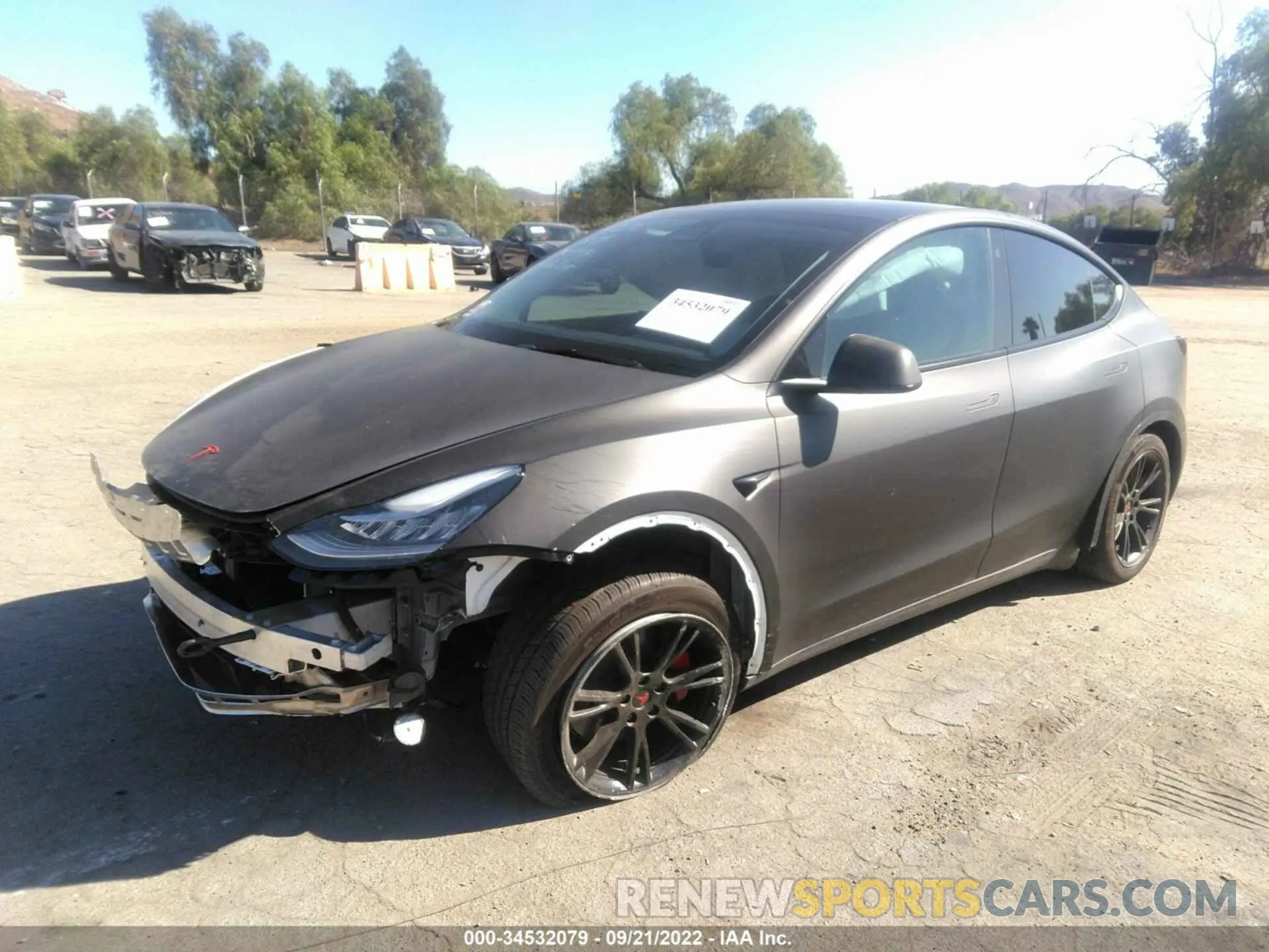 2 Photograph of a damaged car 5YJYGDEE0MF250887 TESLA MODEL Y 2021