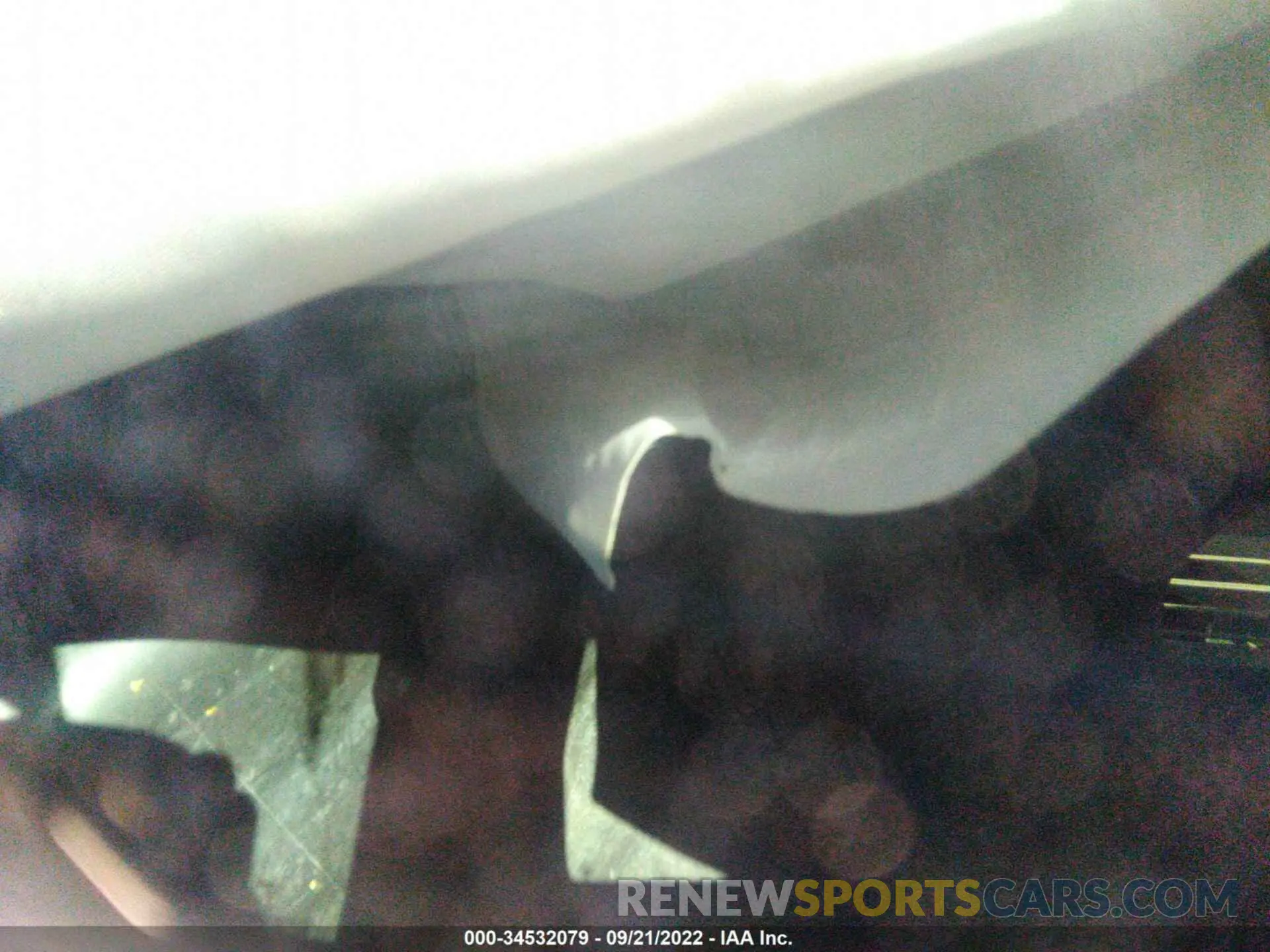 8 Photograph of a damaged car 5YJYGDEE0MF250887 TESLA MODEL Y 2021