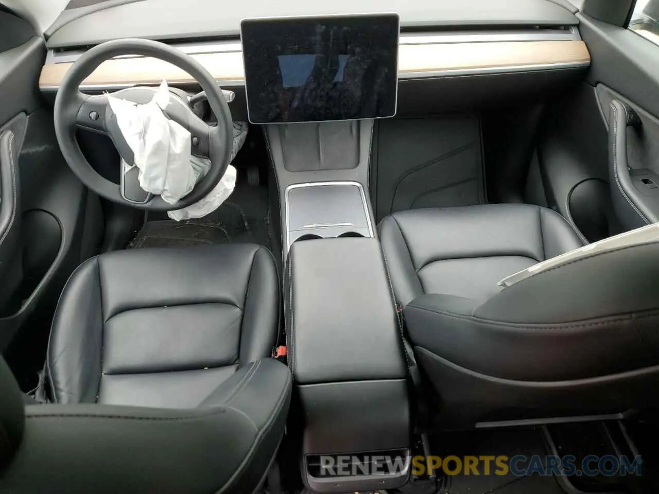 8 Photograph of a damaged car 5YJYGDEE0MF254020 TESLA MODEL Y 2021