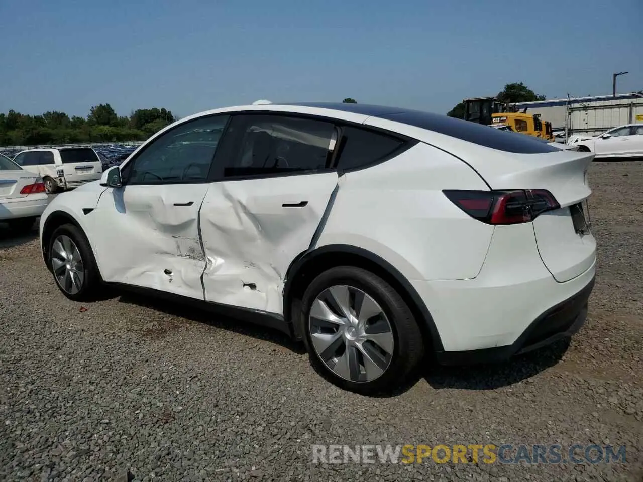 2 Photograph of a damaged car 5YJYGDEE0MF258102 TESLA MODEL Y 2021