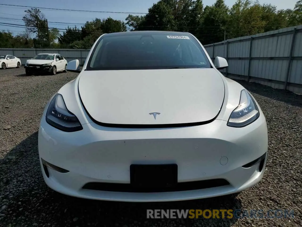 5 Photograph of a damaged car 5YJYGDEE0MF258102 TESLA MODEL Y 2021