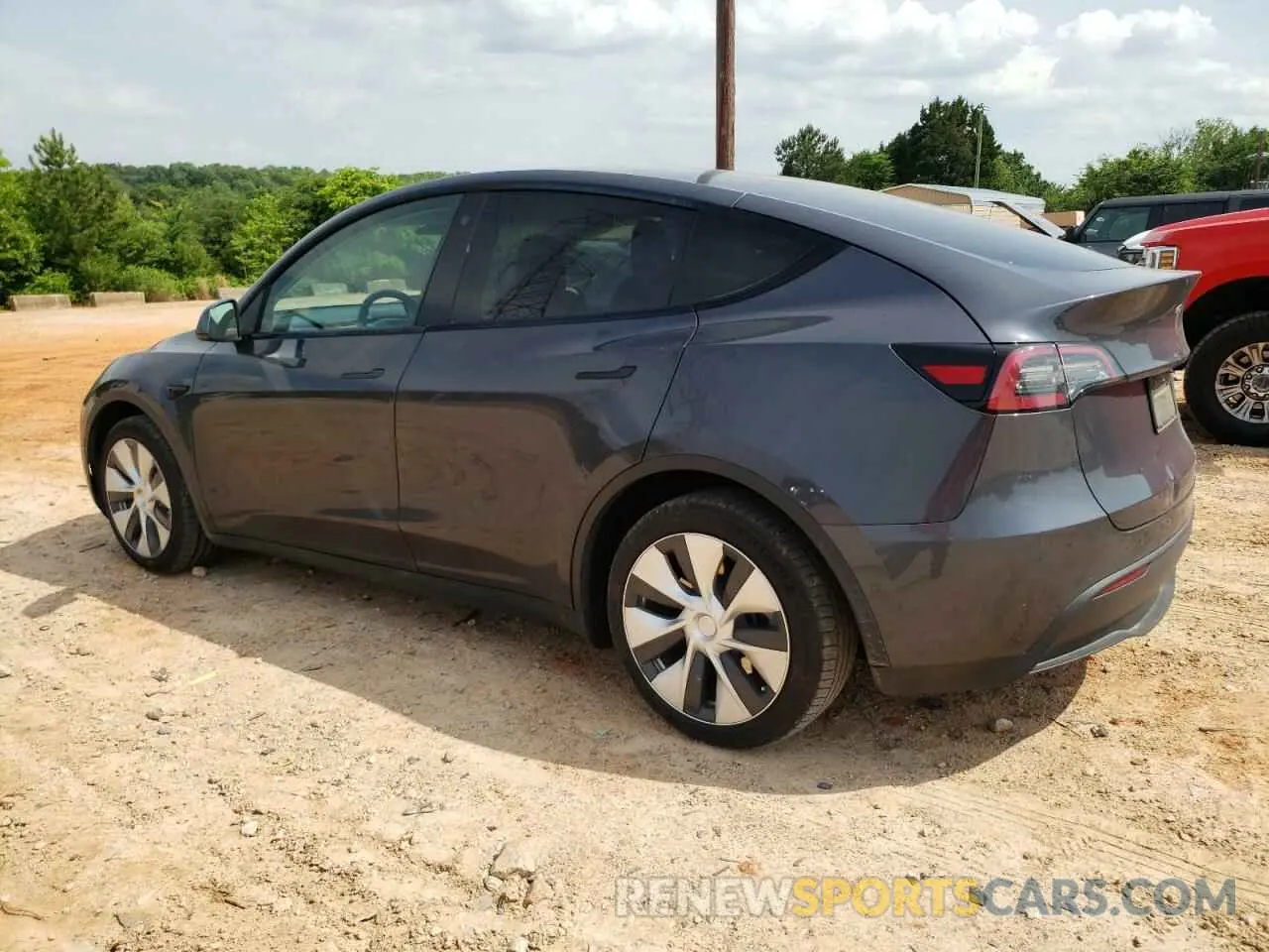 2 Photograph of a damaged car 5YJYGDEE0MF263137 TESLA MODEL Y 2021