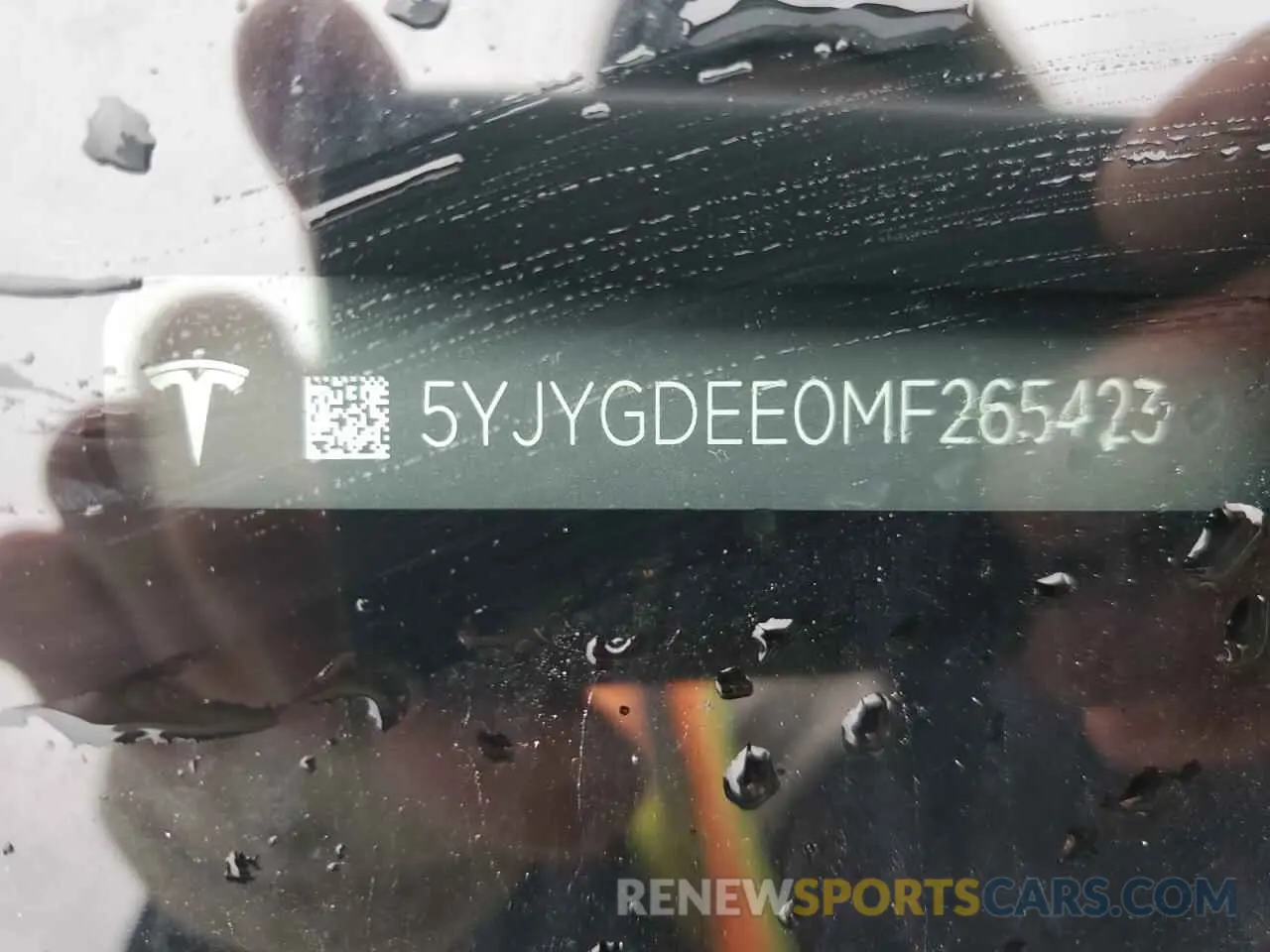 13 Photograph of a damaged car 5YJYGDEE0MF265423 TESLA MODEL Y 2021