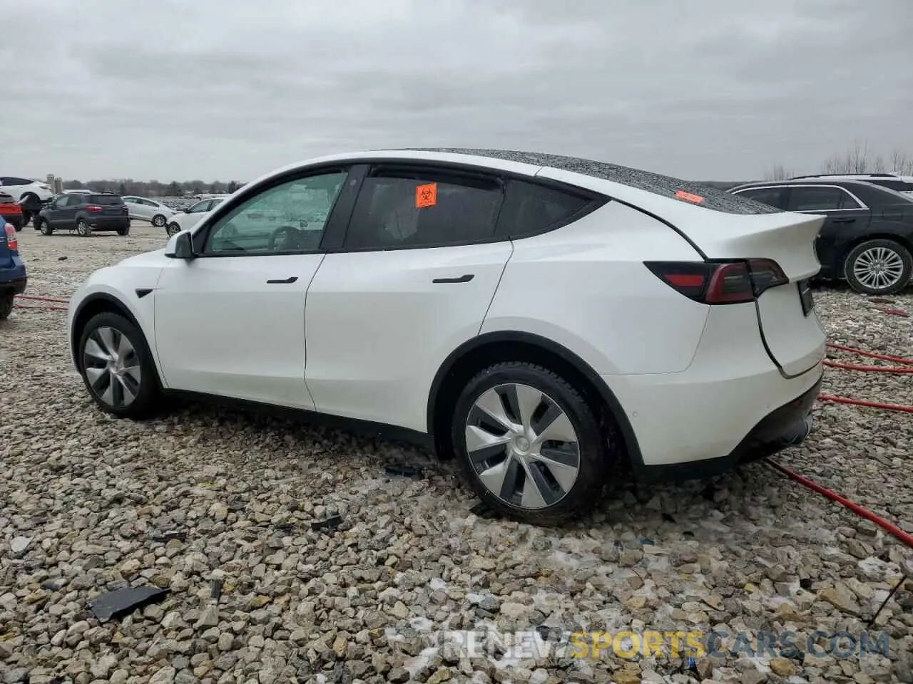 2 Photograph of a damaged car 5YJYGDEE0MF265423 TESLA MODEL Y 2021