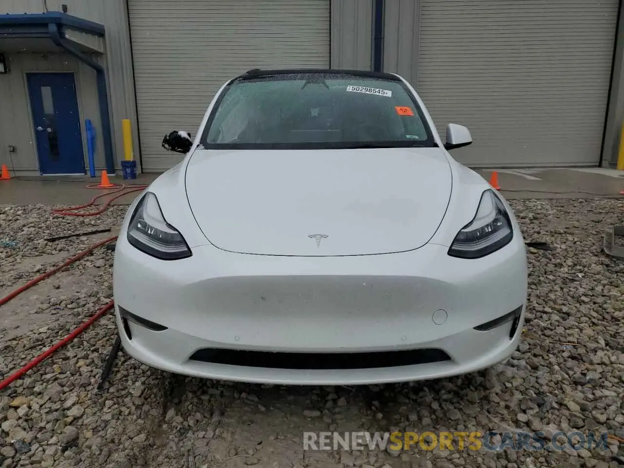 5 Photograph of a damaged car 5YJYGDEE0MF265423 TESLA MODEL Y 2021