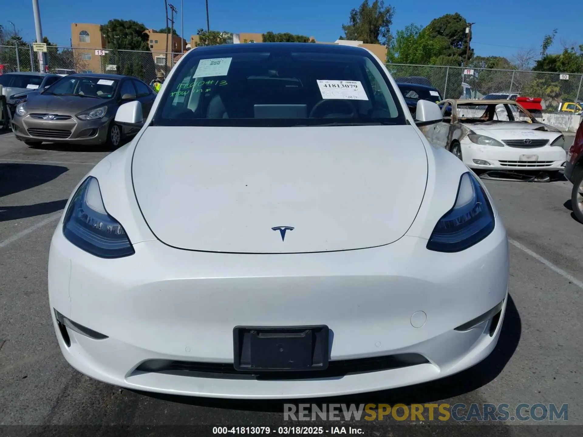 12 Photograph of a damaged car 5YJYGDEE0MF277197 TESLA MODEL Y 2021