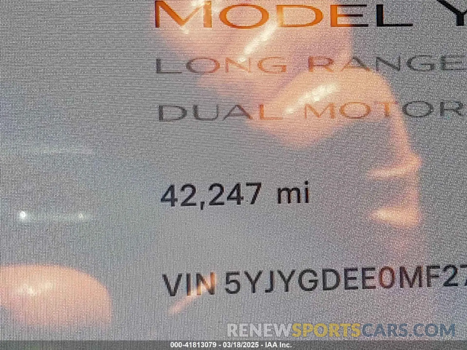 15 Photograph of a damaged car 5YJYGDEE0MF277197 TESLA MODEL Y 2021