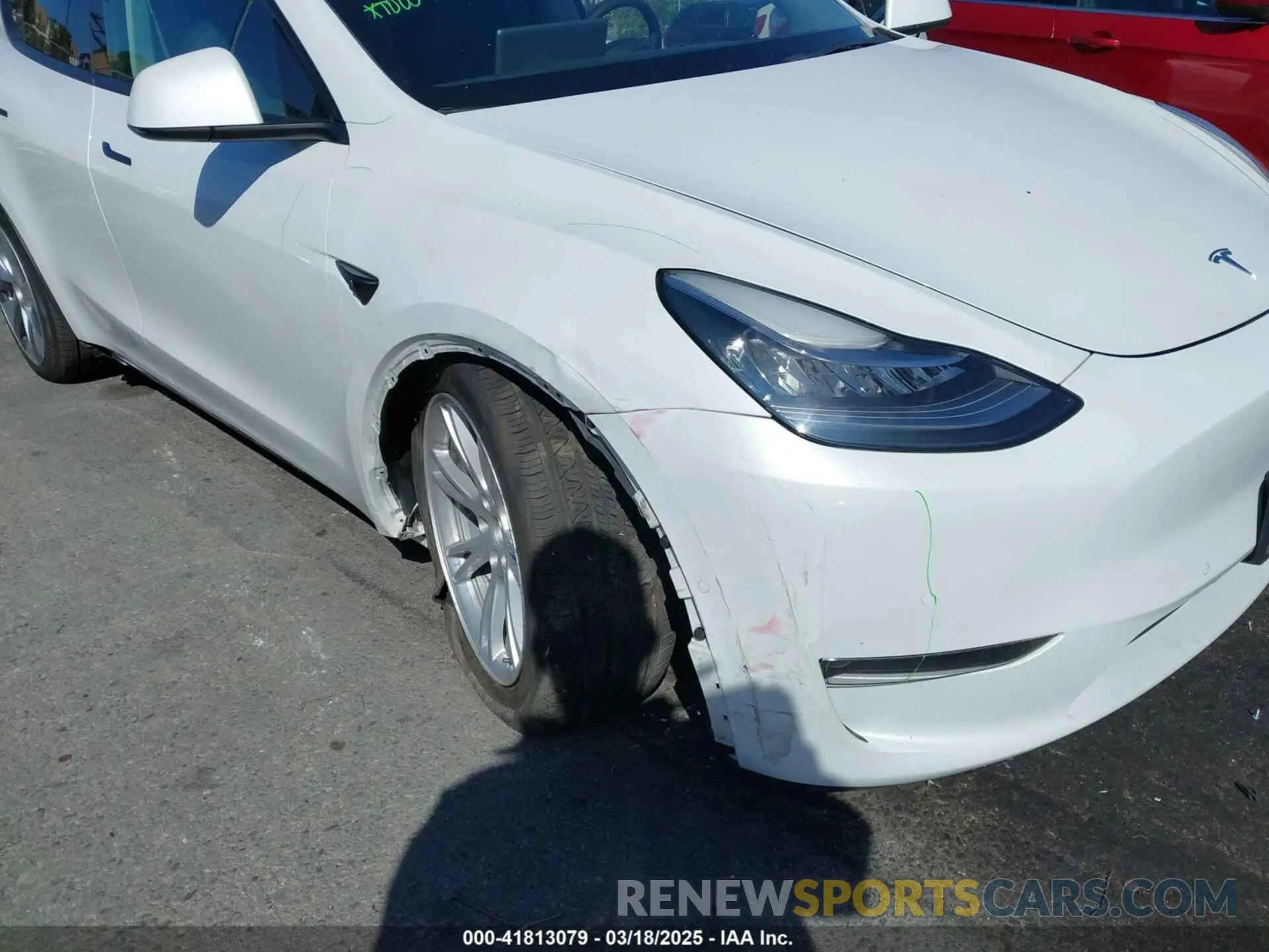 6 Photograph of a damaged car 5YJYGDEE0MF277197 TESLA MODEL Y 2021
